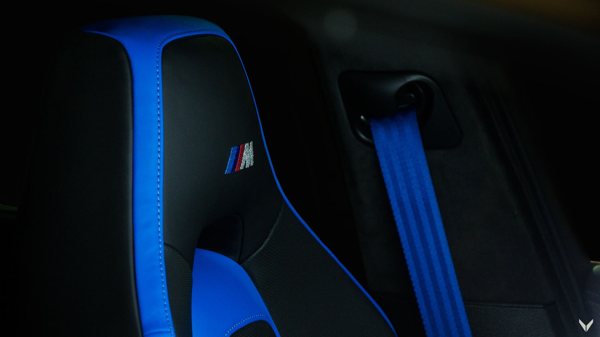 bmw x6 m vilner tuning 13 BMW X6 M Gets A Heavy Blue Dose Of Customization From Vilner