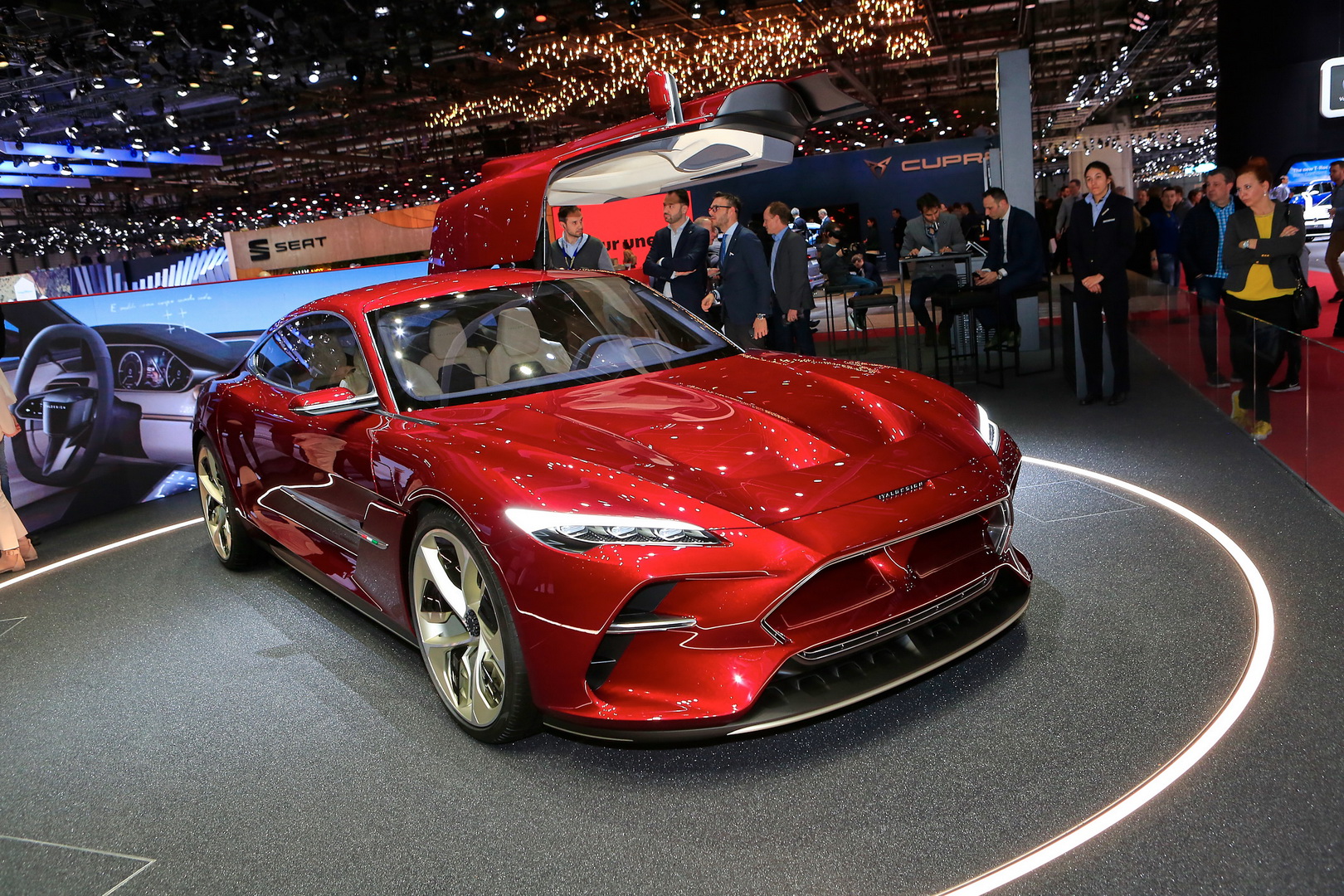 italdesign davinci concept geneva 12 New Italdesign Concept Pays Homage To Leonardo DaVinci