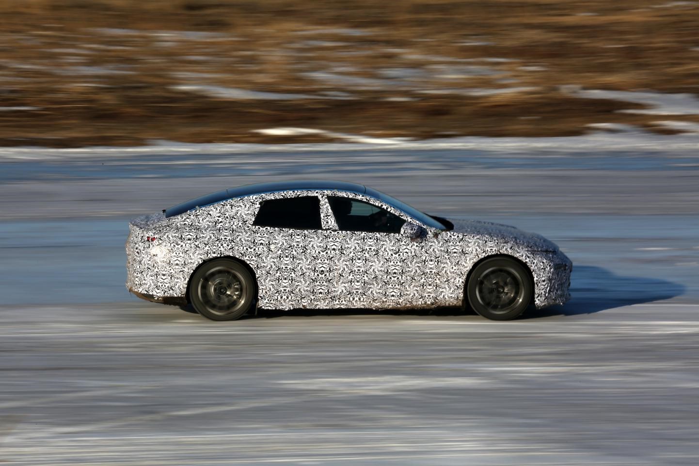 E28-2 Xpeng Will Launch New All-Electric E28 Four-Door Sedan At Shanghai Show