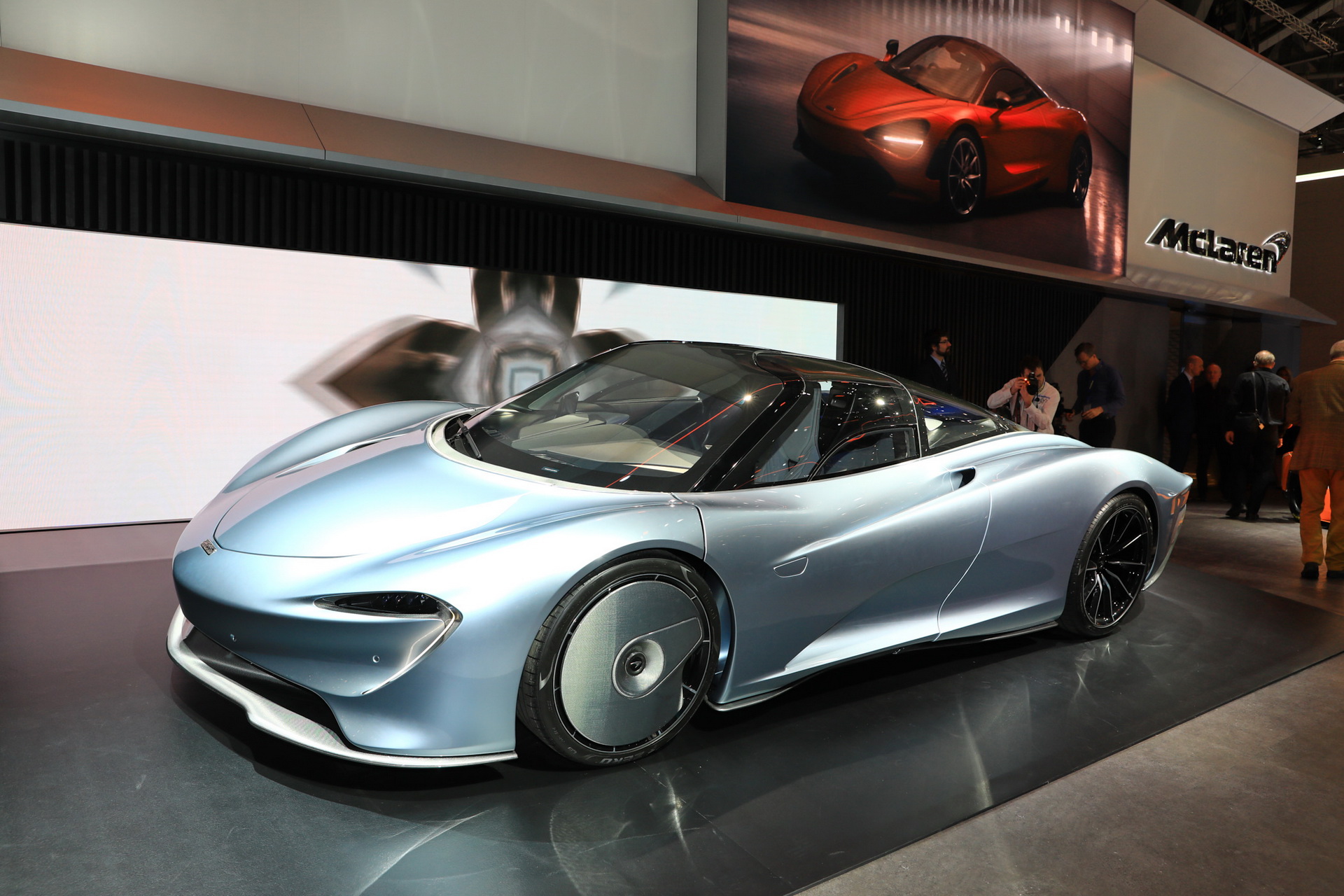 McLaren-Speedtail-09 McLaren’s 250MPH Speedtail Looks Like It Escaped From A Sci-Fi Movie