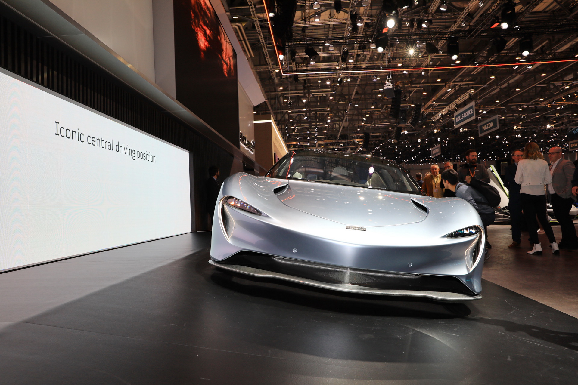 McLaren-Speedtail-04 McLaren’s 250MPH Speedtail Looks Like It Escaped From A Sci-Fi Movie