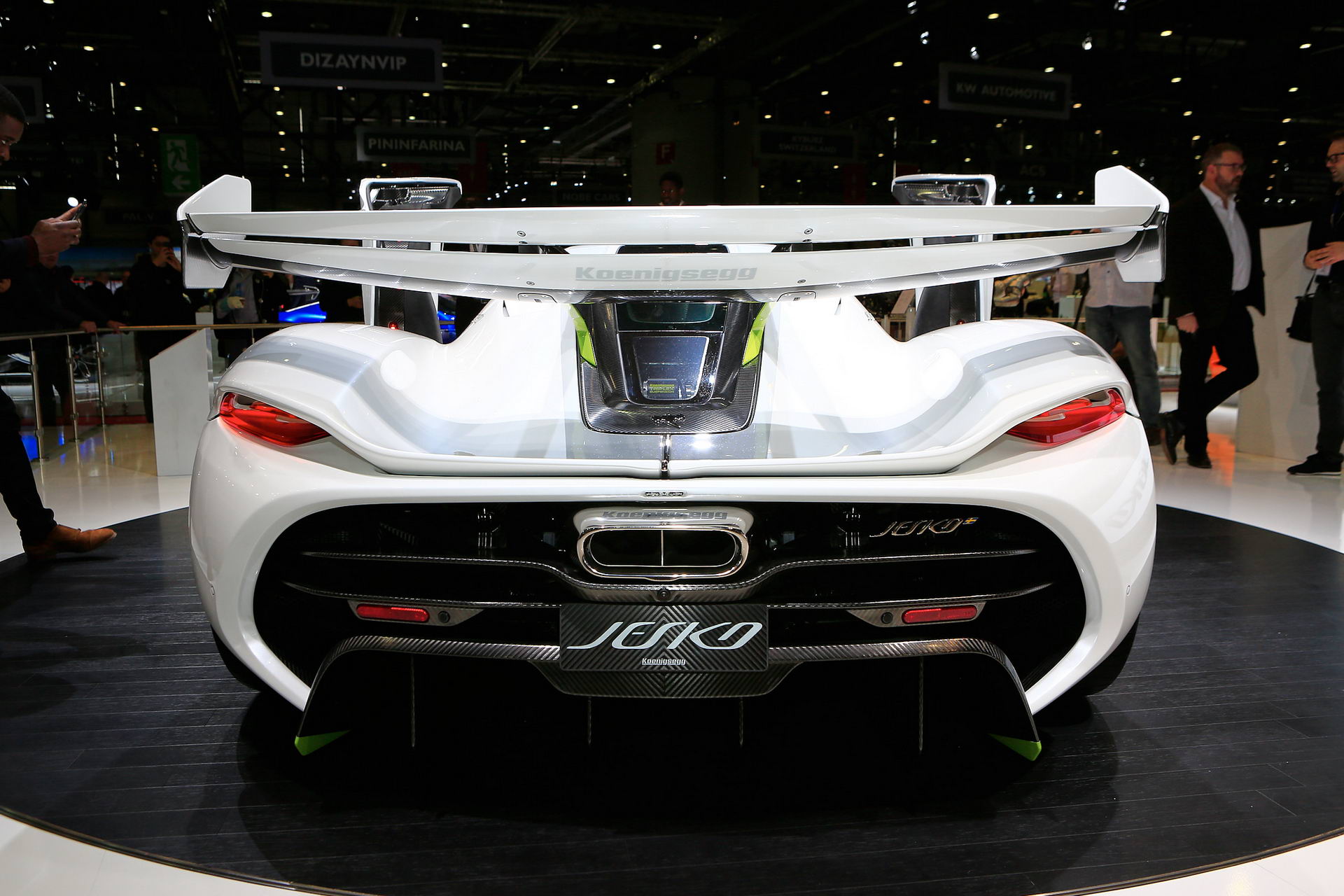 89 Christian von Koenigsegg Details The Jesko’s Innovative ‘Light Speed’ Transmission