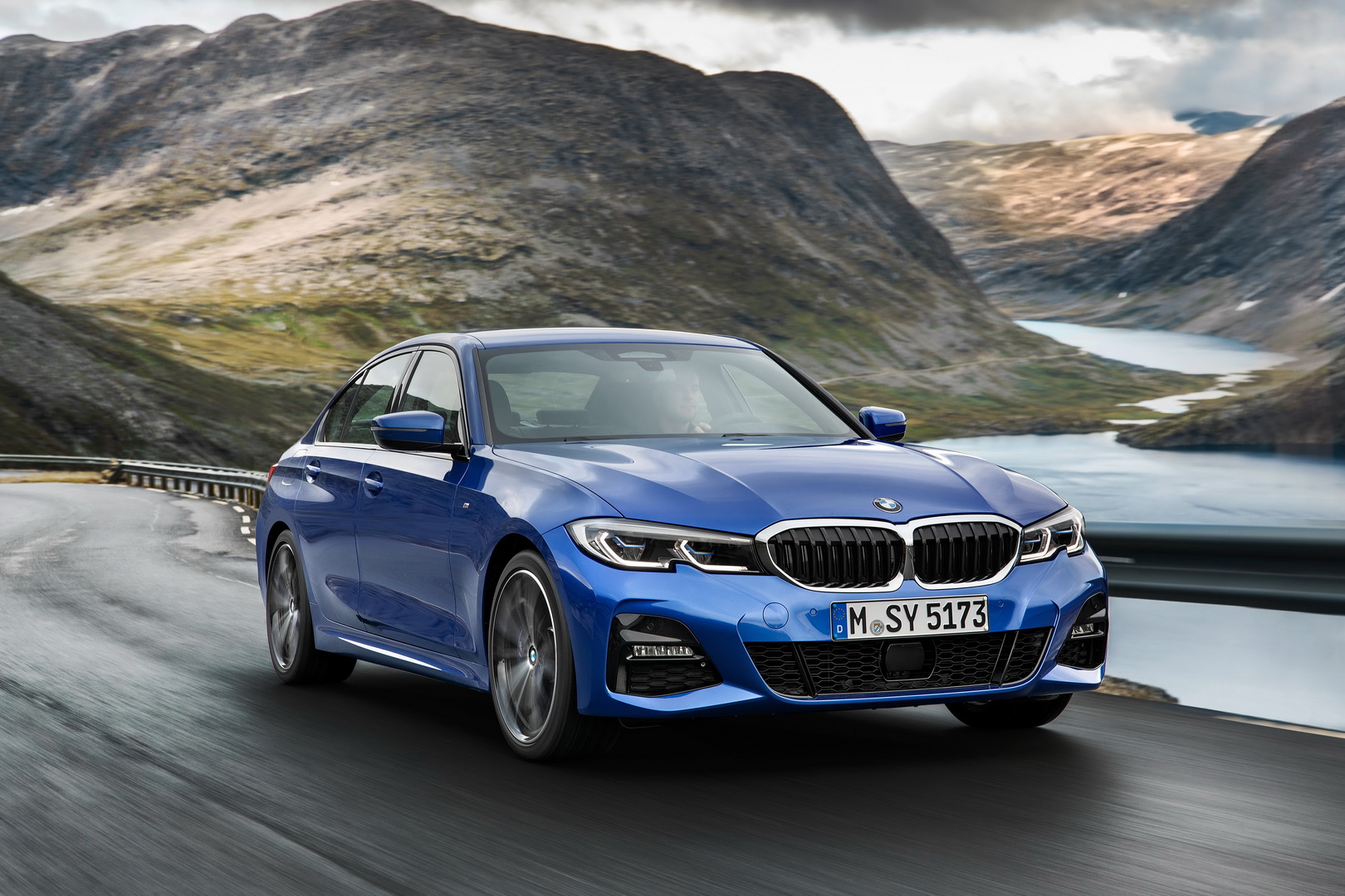 2019 bmw 3-series 2 BMW’s All-New 3-Series Will Cost You At Least £33,610 In The UK