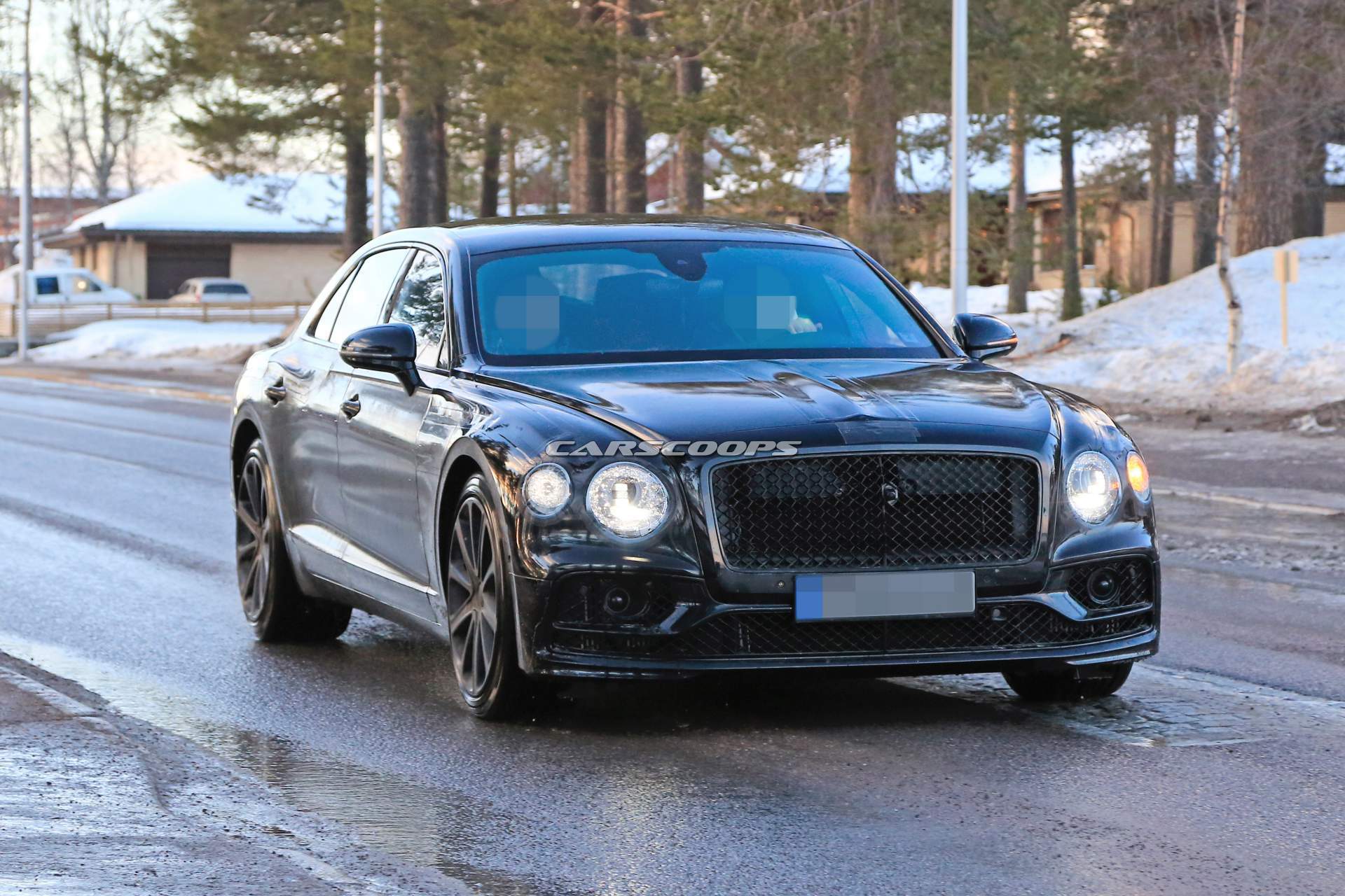 bentley positioning next flying spur higher 14 Bentley Wants New Flying Spur To Give Maybach And AMG S-Class’ A Run For Their Money
