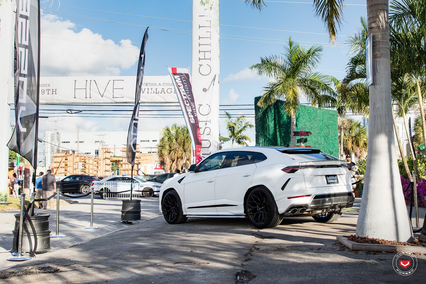 lamborghini urus art basel 14 Lamborghini Urus Gets Treated As A Blank Canvas For Art’s Sake