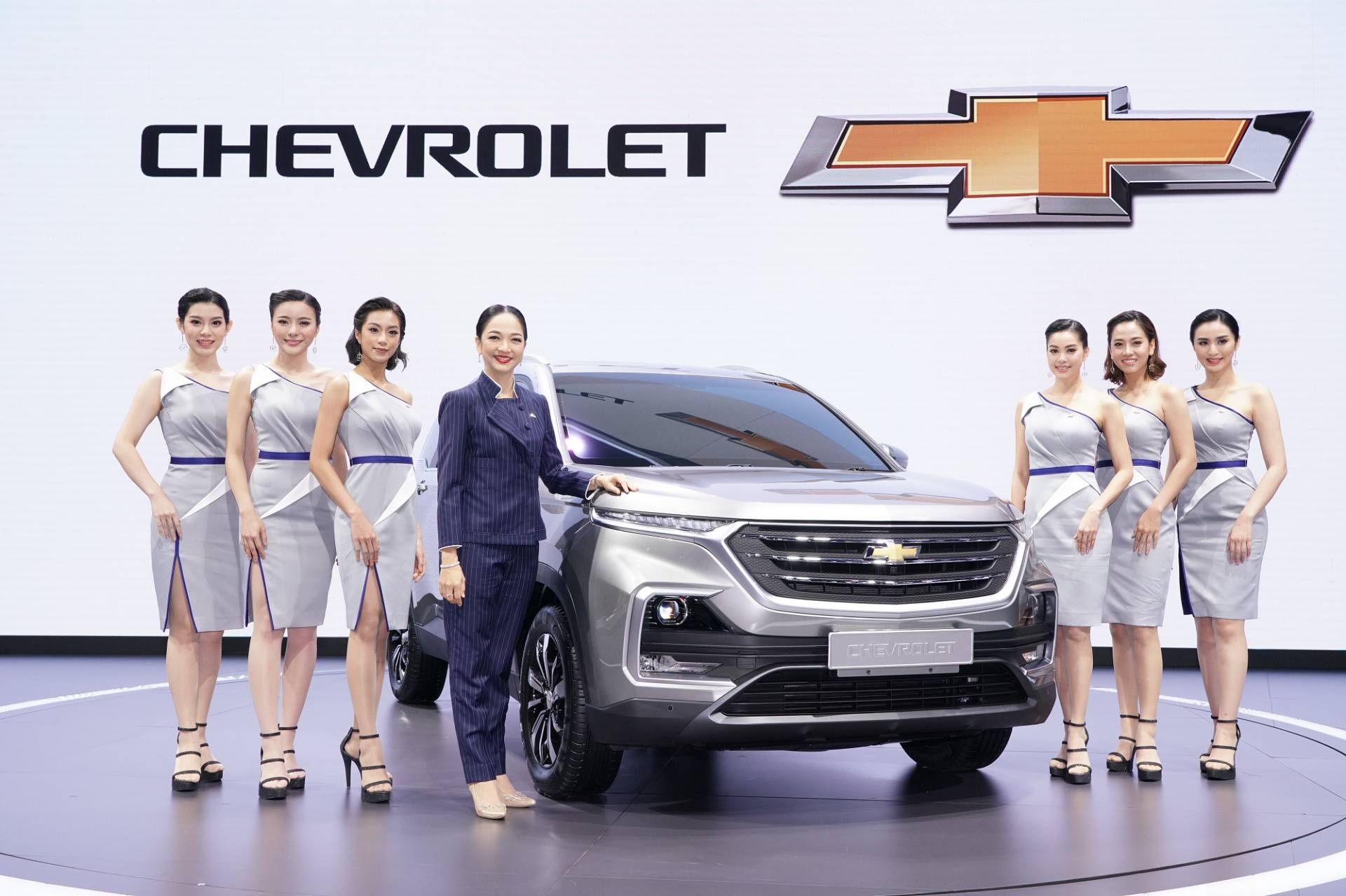 2019 Chevrolet Captiva for Thailand 11 Chevrolet Captiva Returns For A Second Generation As Rebadged Baojun 530