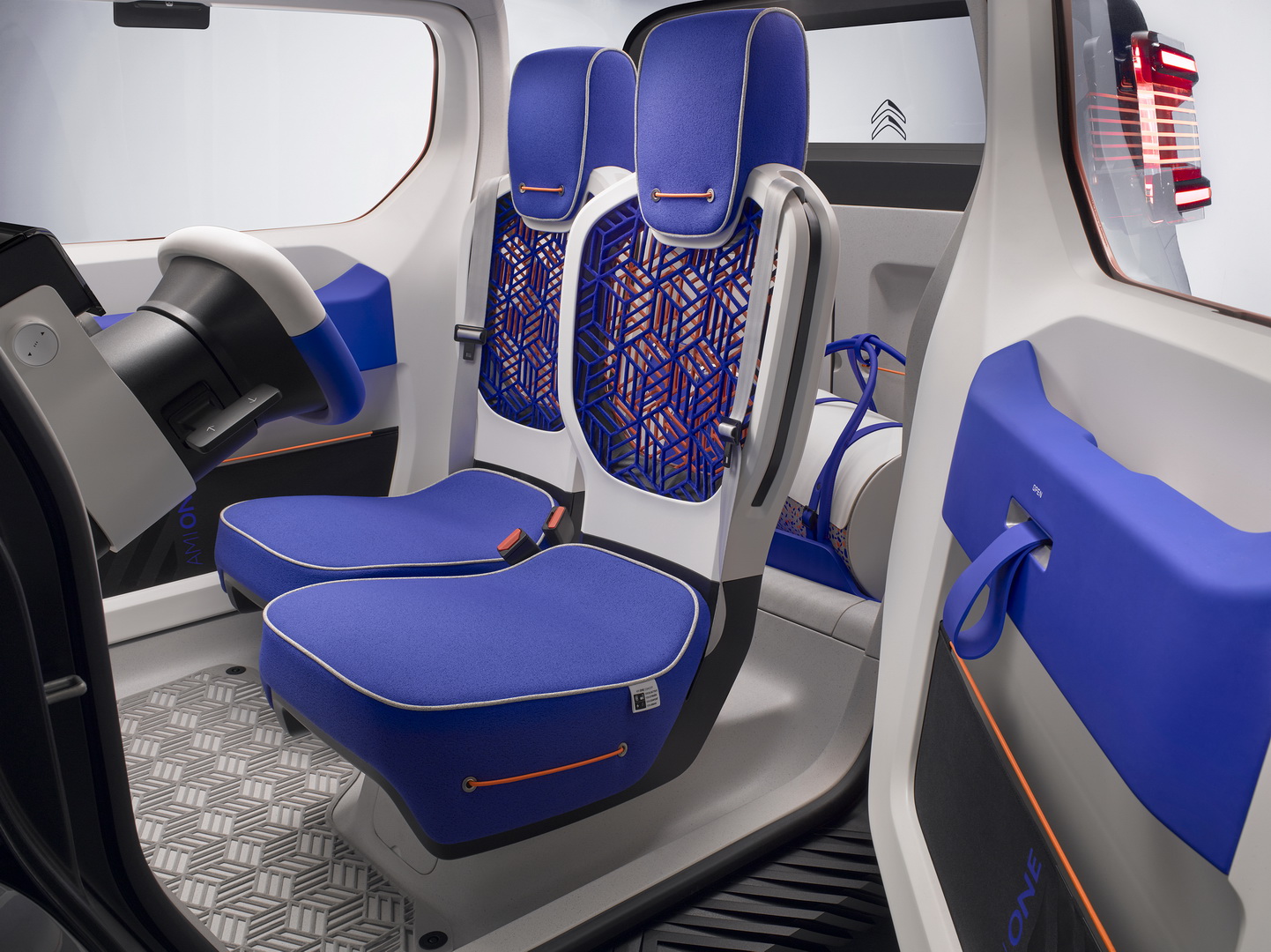 citroen ami one concept geneva livepics 16 Citroen Ami One Concept Is Like A 2CV From The Future