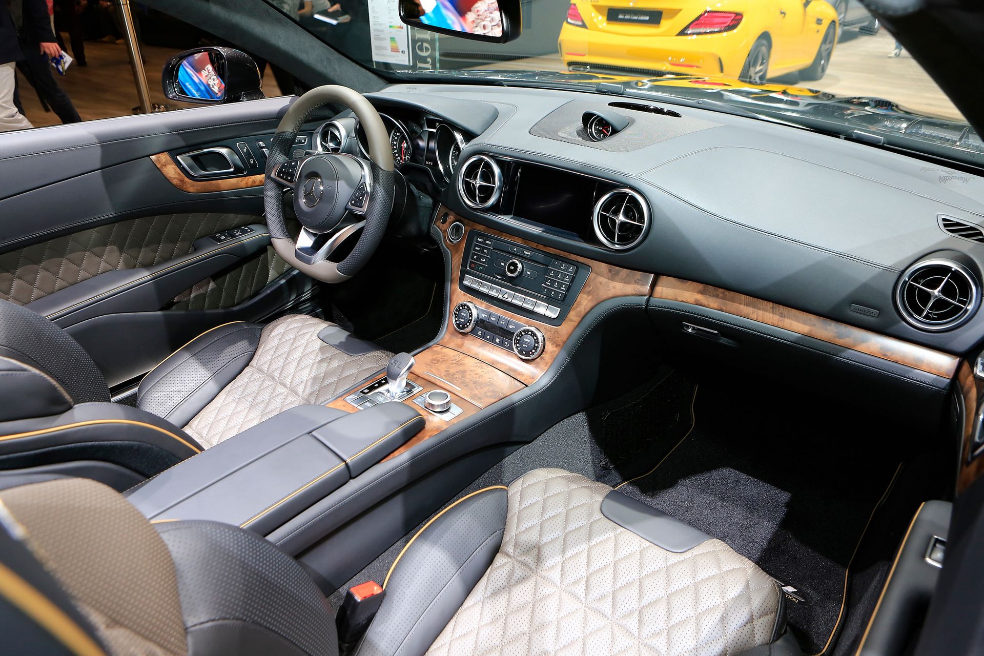 Mercedes-SL-Grand-Edition-9 2020 Mercedes-Benz SL 500 Grand Edition Is For The Classy Buyer