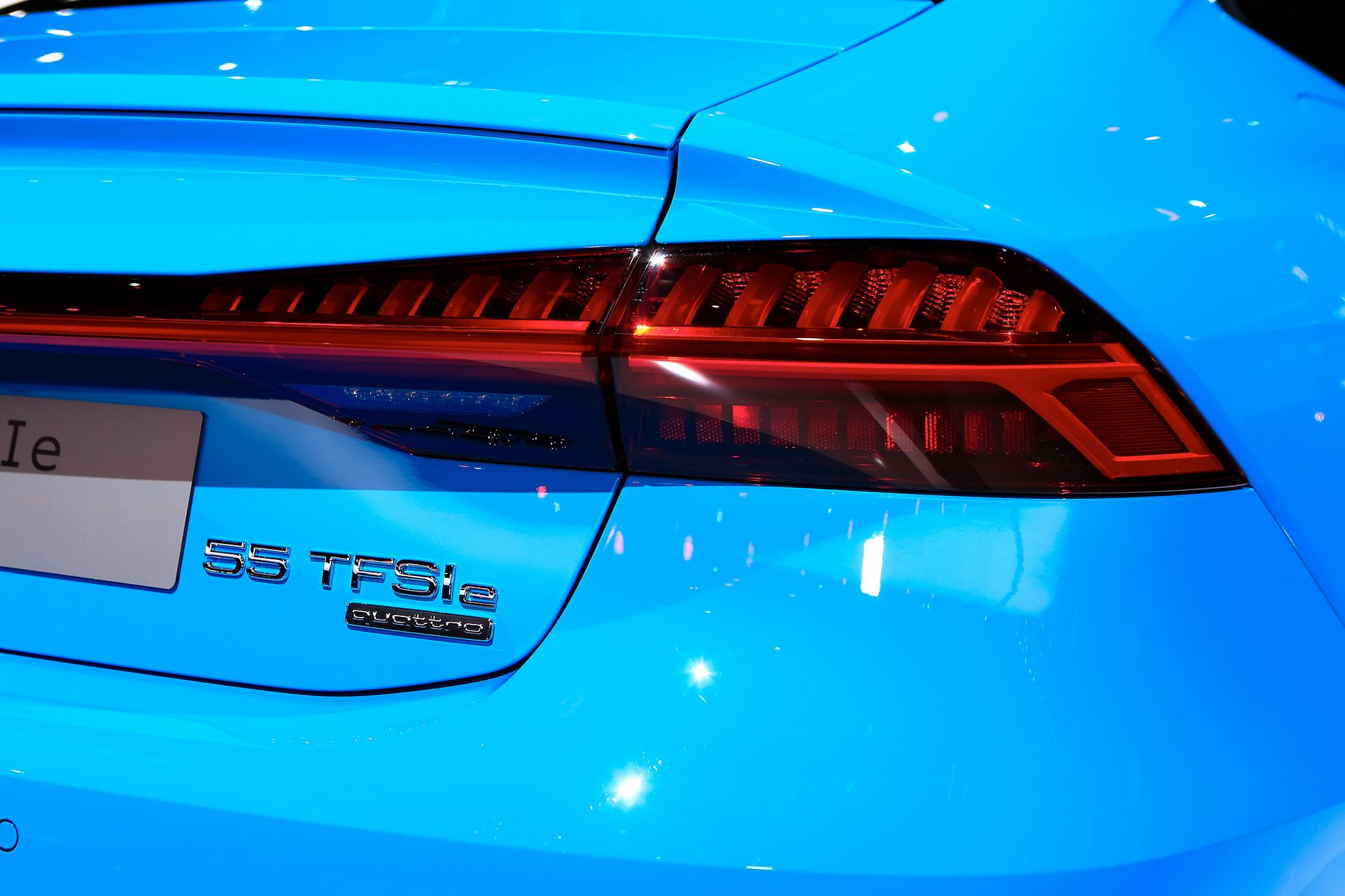 Audi-Hybrids-Geneva-8 Audi A6, A7, A8, And Q5 Bring TFSIe Plug-In Power To Geneva