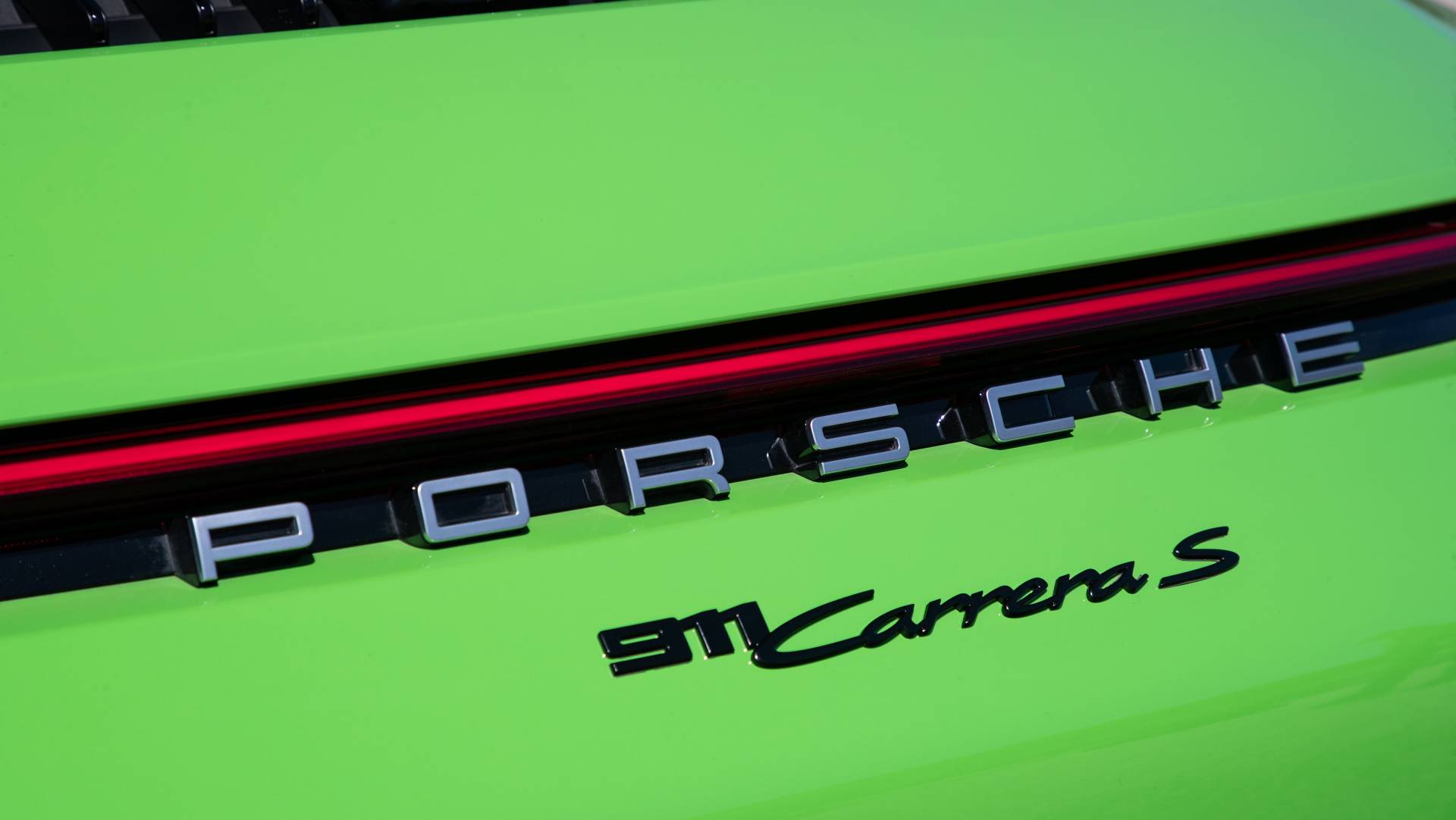 2020 Porsche 911 Cabriolet 12 2020 Porsche 911 Cabriolet’s Soft Top Brings Coupe-Like Looks And Comfort