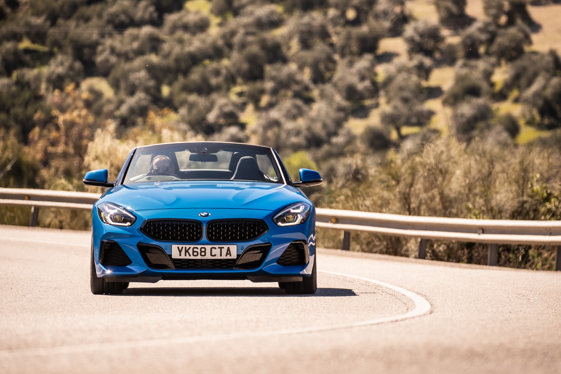 2019-BMW-Z4-UK-01 2019 Z4 Arrives In BMW’s UK Showrooms Priced From £36,990