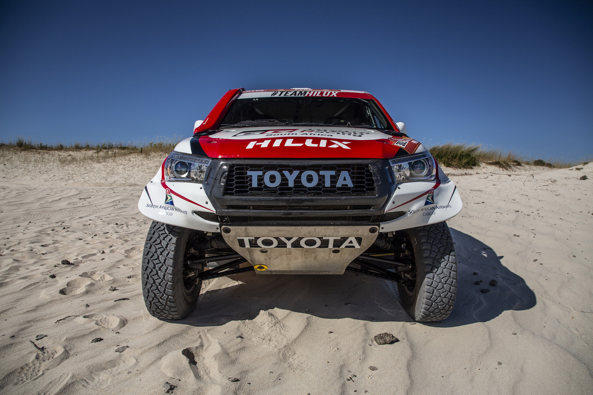 Toyota-Hilux-Dakar-Fernando-Alonso-1 Fernando Alonso To Get Behind The Wheel Of A Dakar-Spec Toyota Hilux
