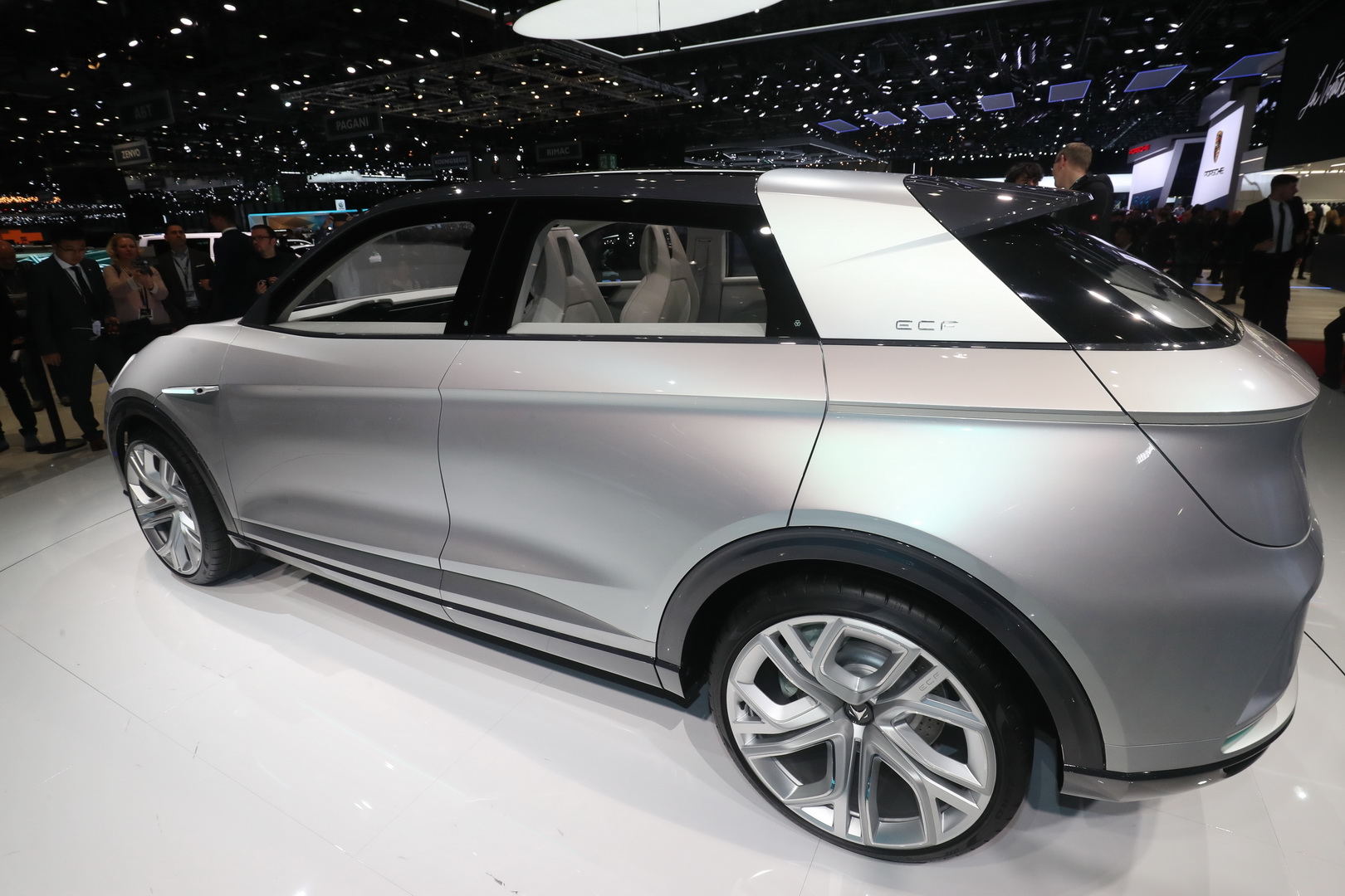 2019 arcfox ecf concept 9 Arcfox ECF: A Chinese SUV Concept Designed By Walter de Silva (Live Pics)