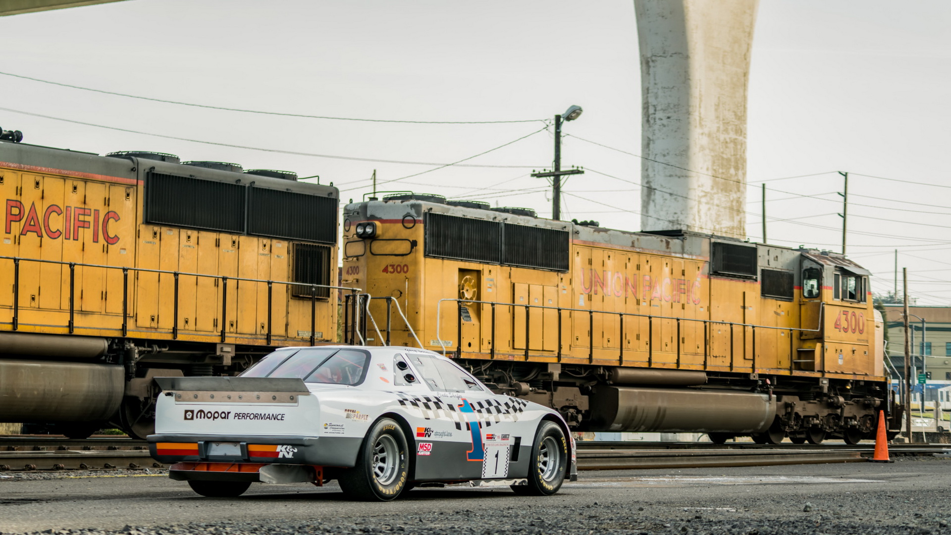 chrysler lebaron race car bat 10 This 1984 Chrysler LeBaron Once Did 224 MPH – And Right Now It’s Dirt Cheap