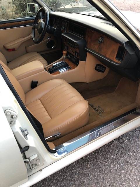 Jaguar-XJ12-TWR-9 Limited-Edition 1986 Jaguar XJ12 TWR Is One Way To Make An Impression