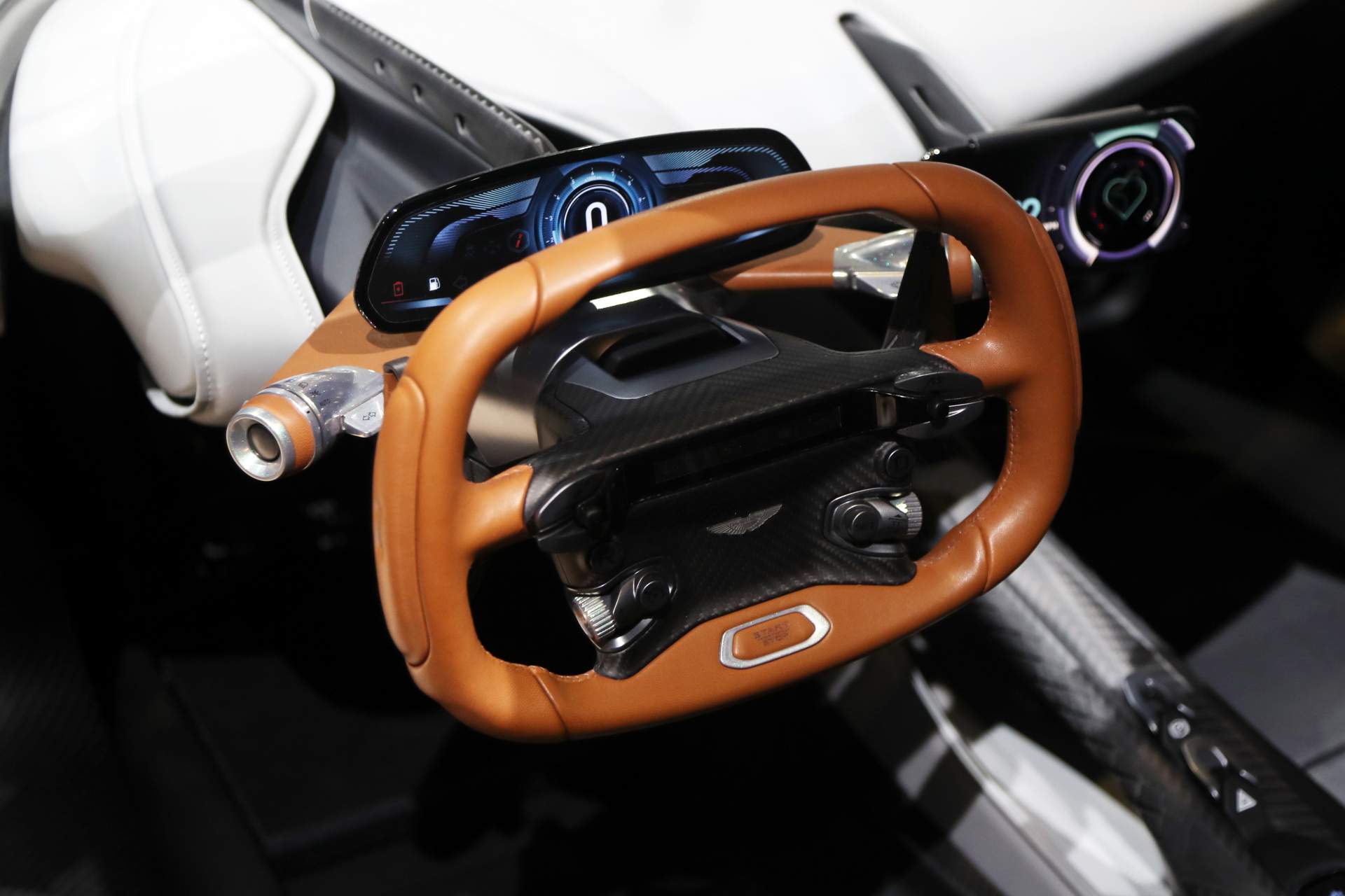 AM-RB 003 Concept 15 AM-RB 003 Concept Paves The Way For Aston Martin’s Third Mid-Engined Supercar