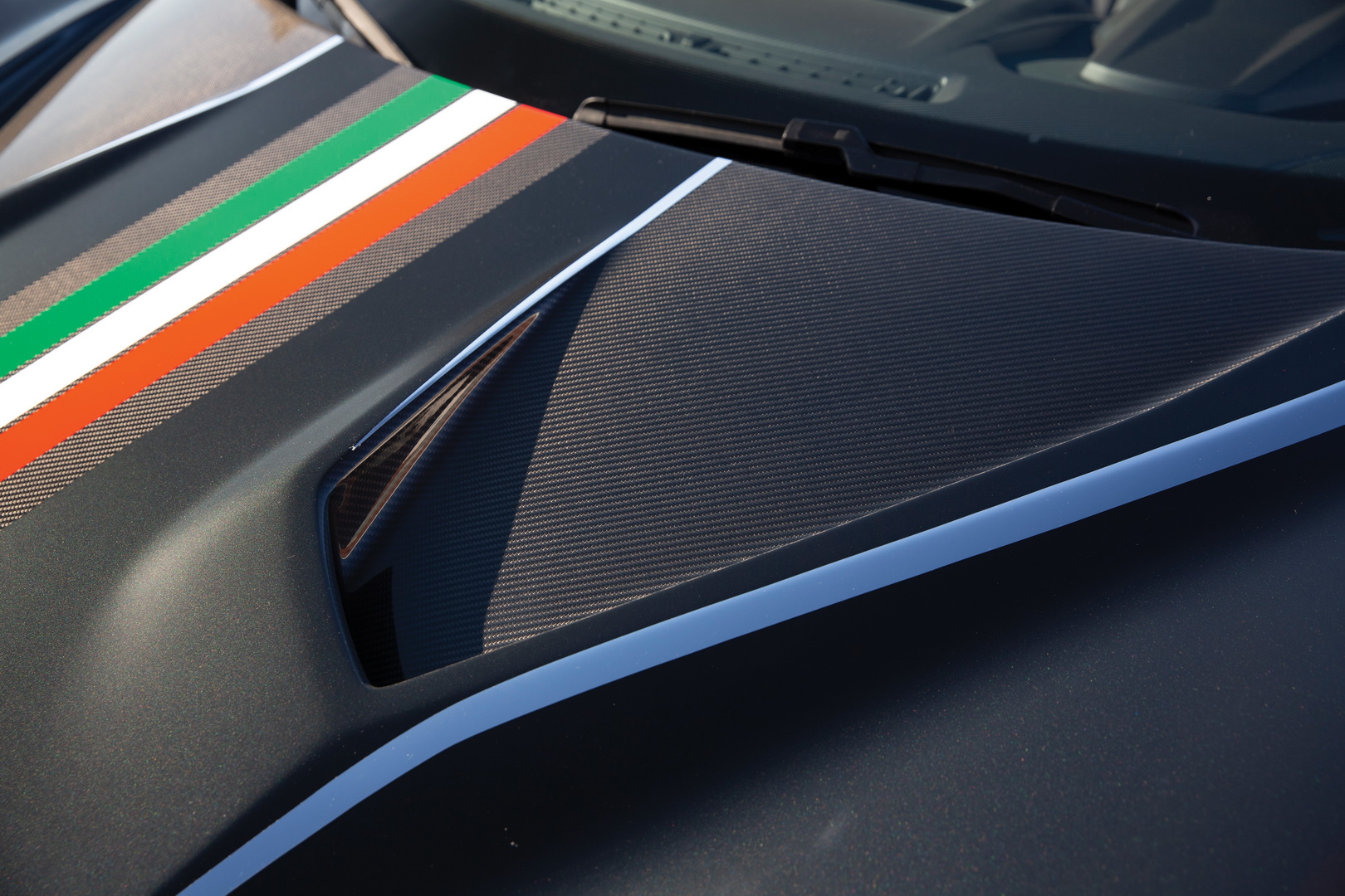 2018 italdesign zerouno 28 Why Not Add An Italdesign ZeroUno To Your Awesome Car Collection?