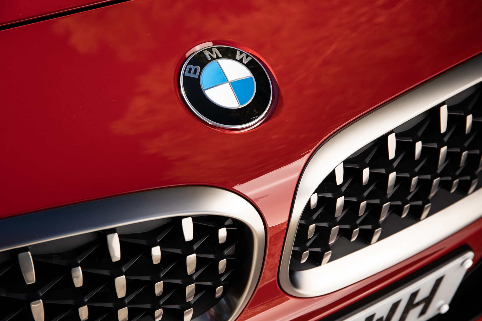 2019-BMW-Z4-UK-27 2019 Z4 Arrives In BMW’s UK Showrooms Priced From £36,990