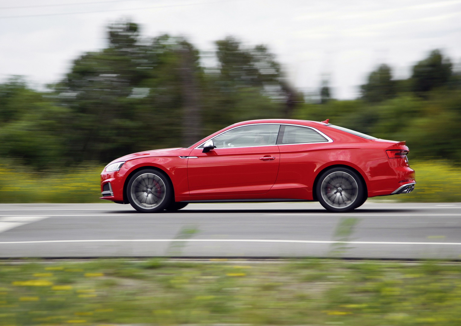 2018 audi s5 coupe 2 Audi S5 Lineup Could Gain 342HP V6 Diesel From SQ5