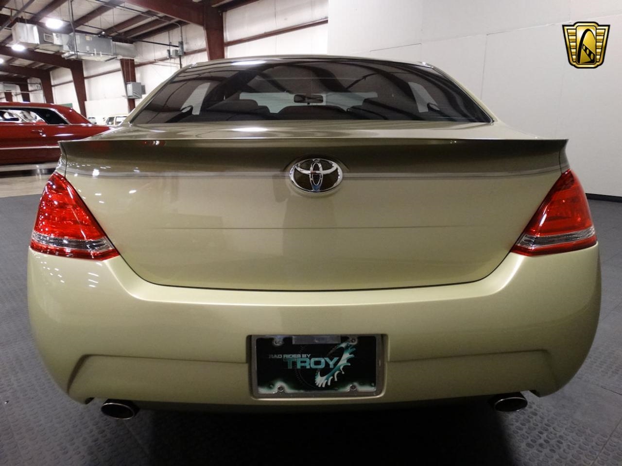 Toyota-Avalon-SEMA-5 This 2005 Toyota Avalon SEMA Concept Will Make Your Grandparents The Coolest Kids On The Block