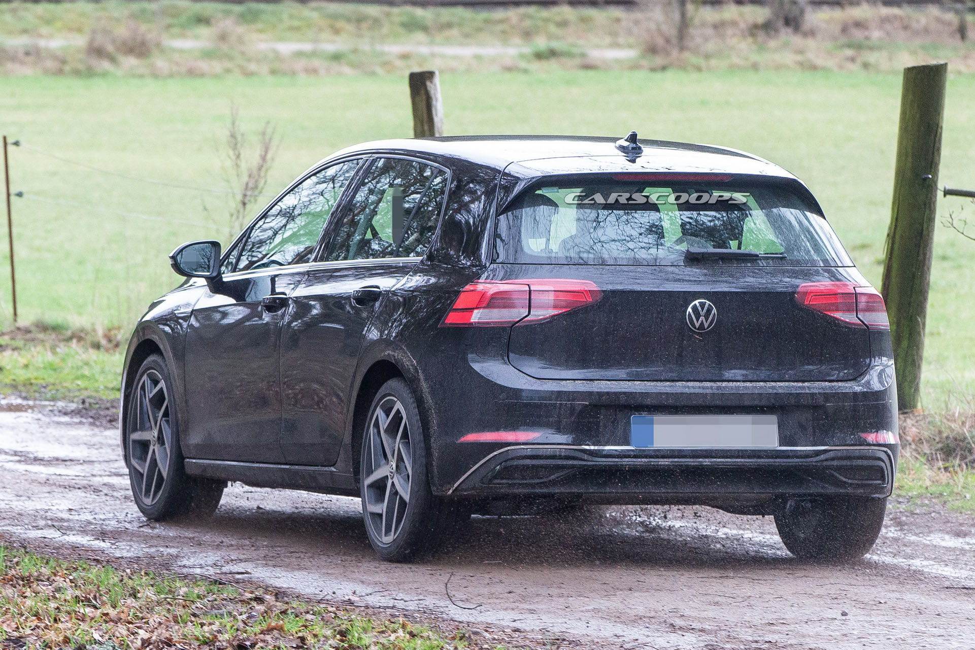 2020 VW Golf 8 Gen 15 2020 VW Golf Mk8 To Go On Sale February Following Delays From Glitches