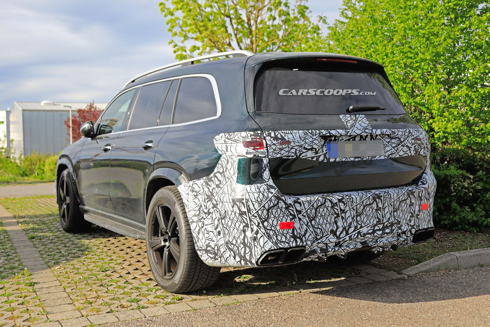 2020 Mercedes-AMG GLS 63 7 copy 2020 Mercedes-AMG GLS 63 Starts Taking Its Camouflage Off
