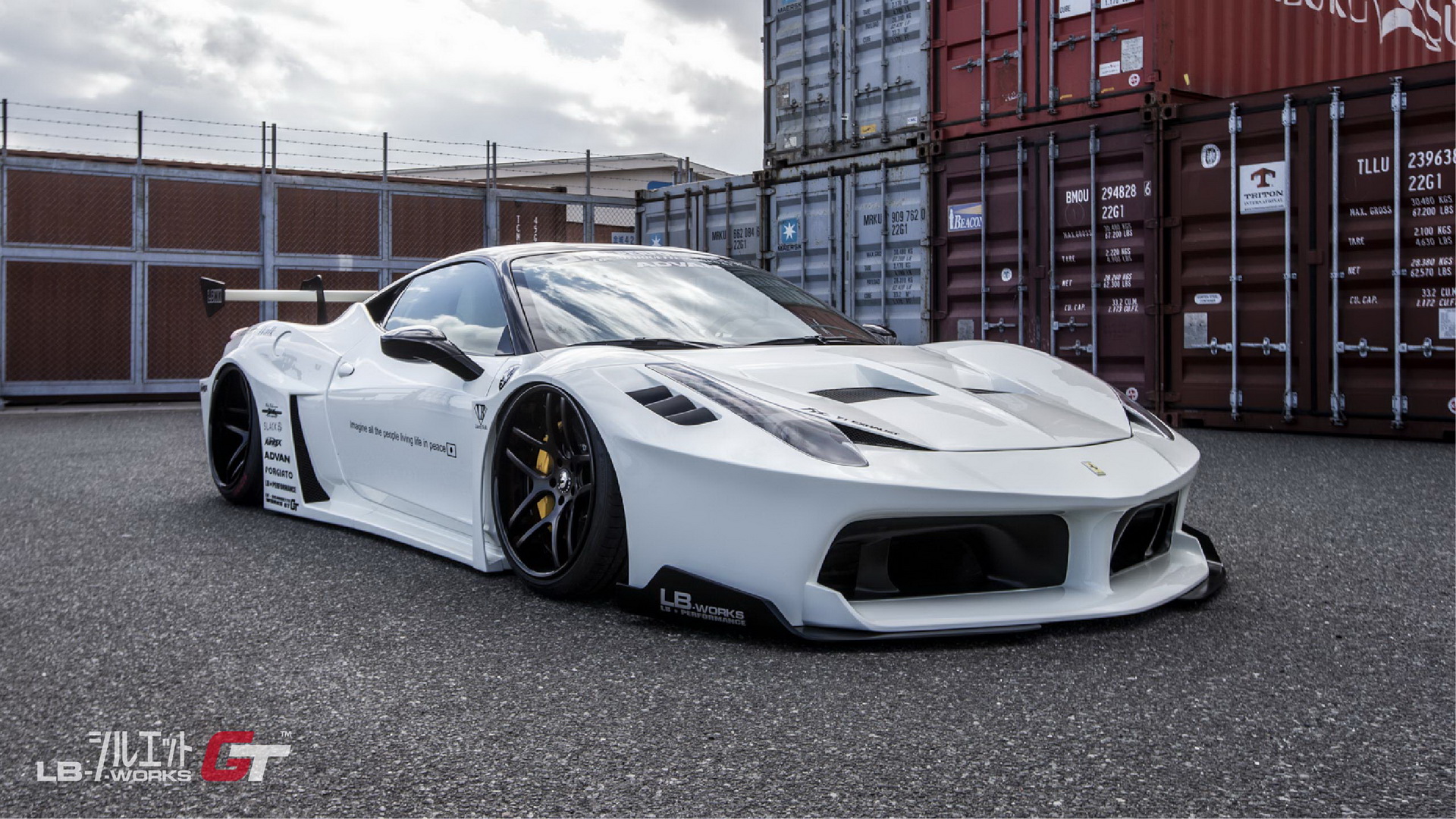 ferrari 458 italia tuning liberty walk 1 Liberty Walk Has A New Boy-Racer Kit For Ferrari’s 458 Italia