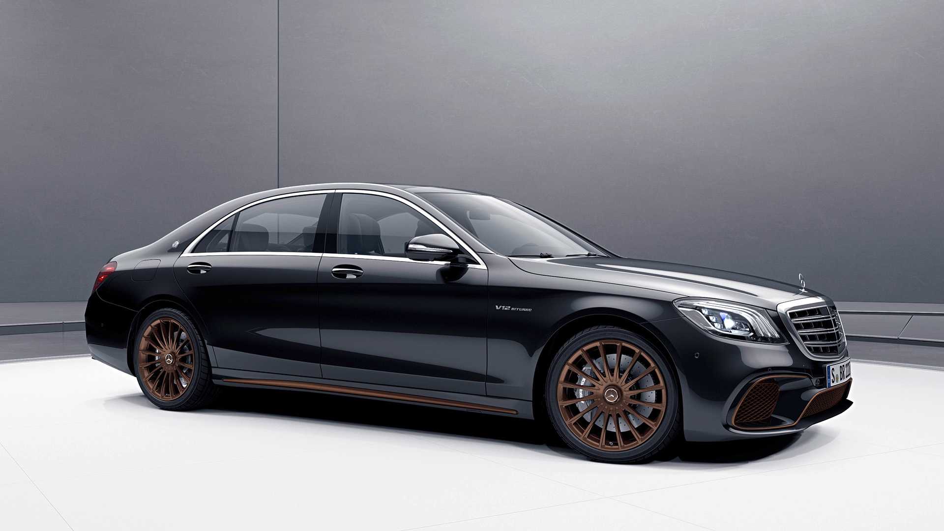 mercedes-amg s65 final edition geneva livepics 16 Mercedes-AMG S65 Final Edition Proves That Black And Bronze Looks Good
