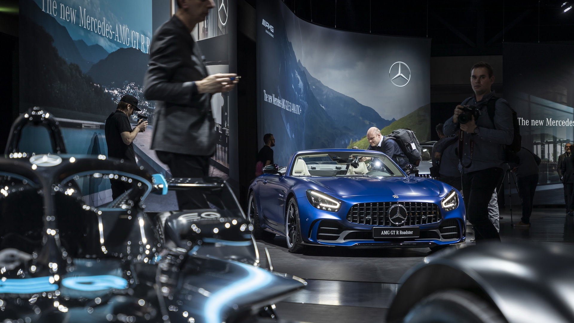 mercedes-amg gt r roadster 2 New Mercedes-AMG GT R Roadster: Spring Is Coming!