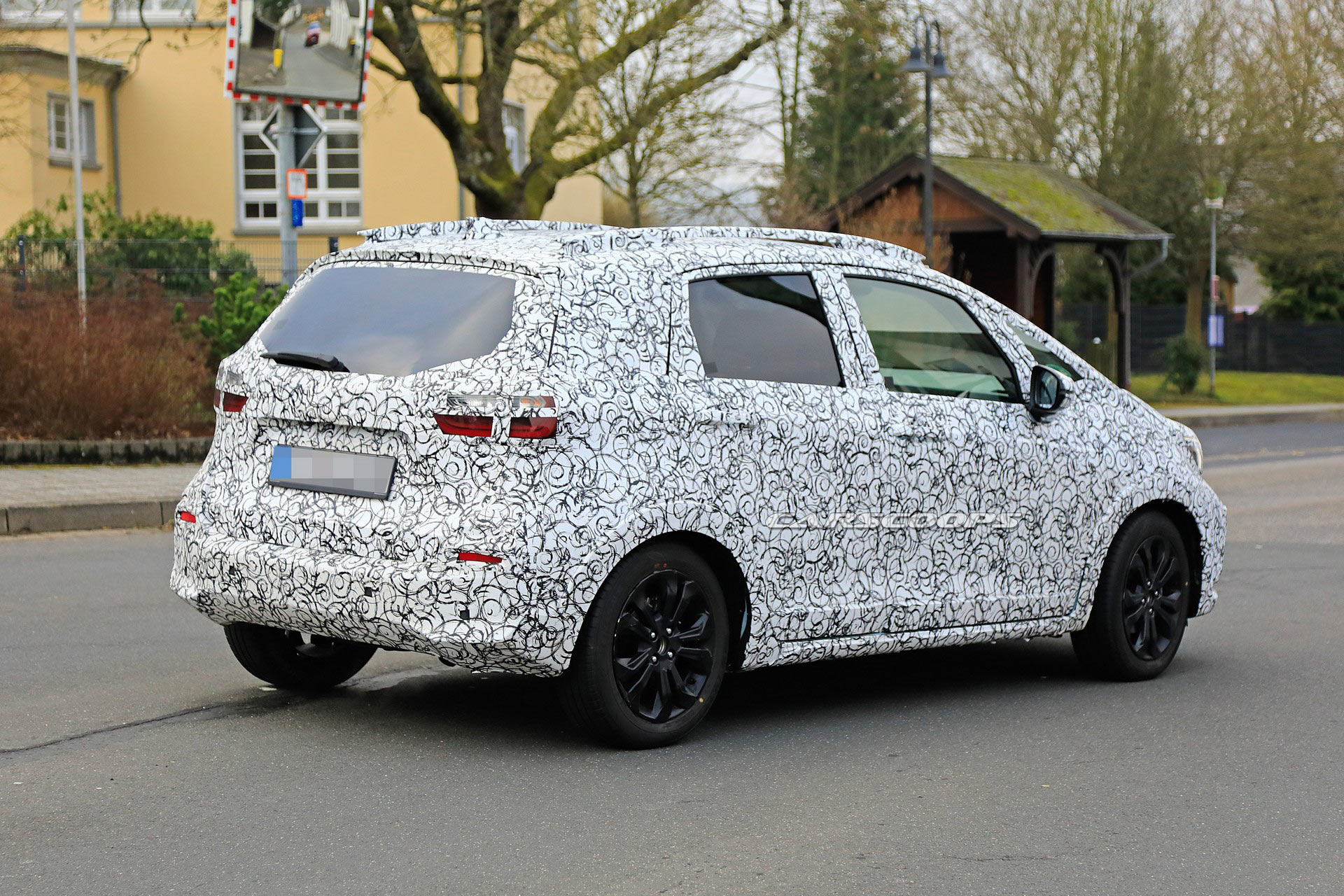 2020-Honda-Fit-32 2020 Honda Fit / Jazz Spied In Standard And Crossover Trims, Shows Off New Interior