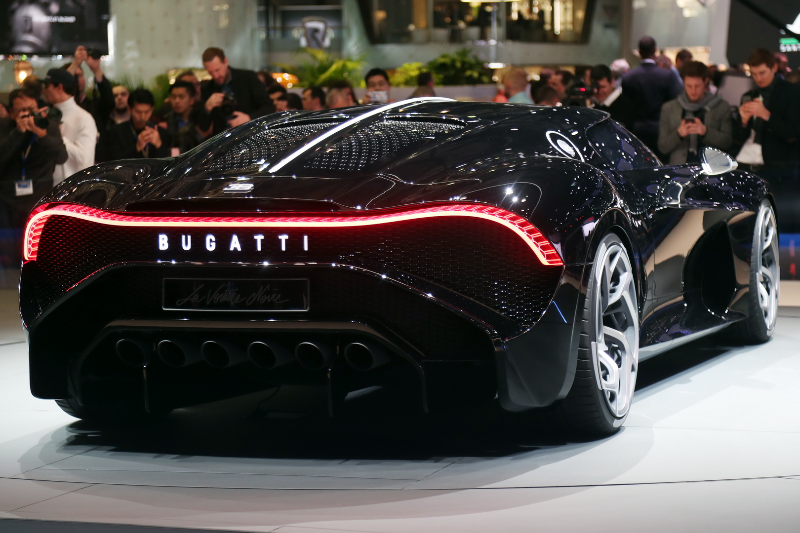 Bugatti La Voiture Noire 2019 Geneva Motor Show A-To-Z New And Concept Car Debuts (Day 3)
