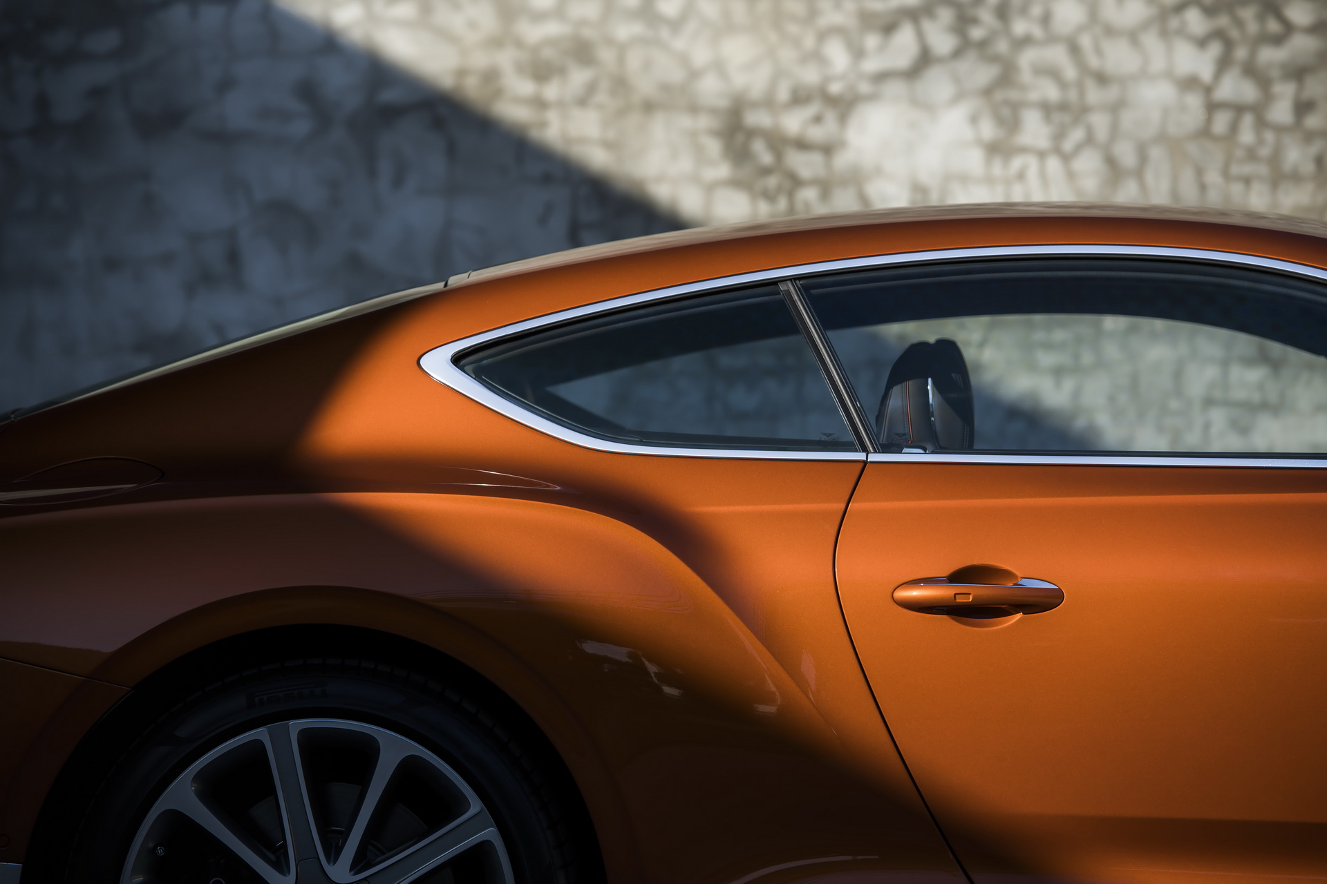 bentley continental gt v8 launched 10 Bentley Unveils Continental GT V8 Models With 542 HP On Tap