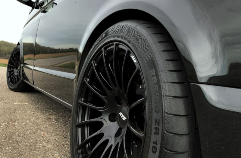 VW-Multivan-Porsche-911-14 VW Multivan With 911 Turbo Engine Or A New 911 C4S Cabrio?