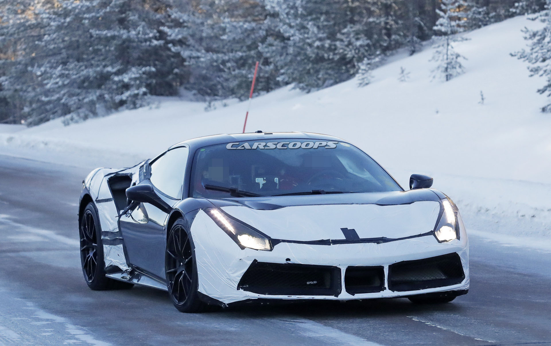 Ferrari-hybrid-mule-08 Gotcha! 1000 HP Ferrari Hybrid Supercar Filmed Testing In Italy
