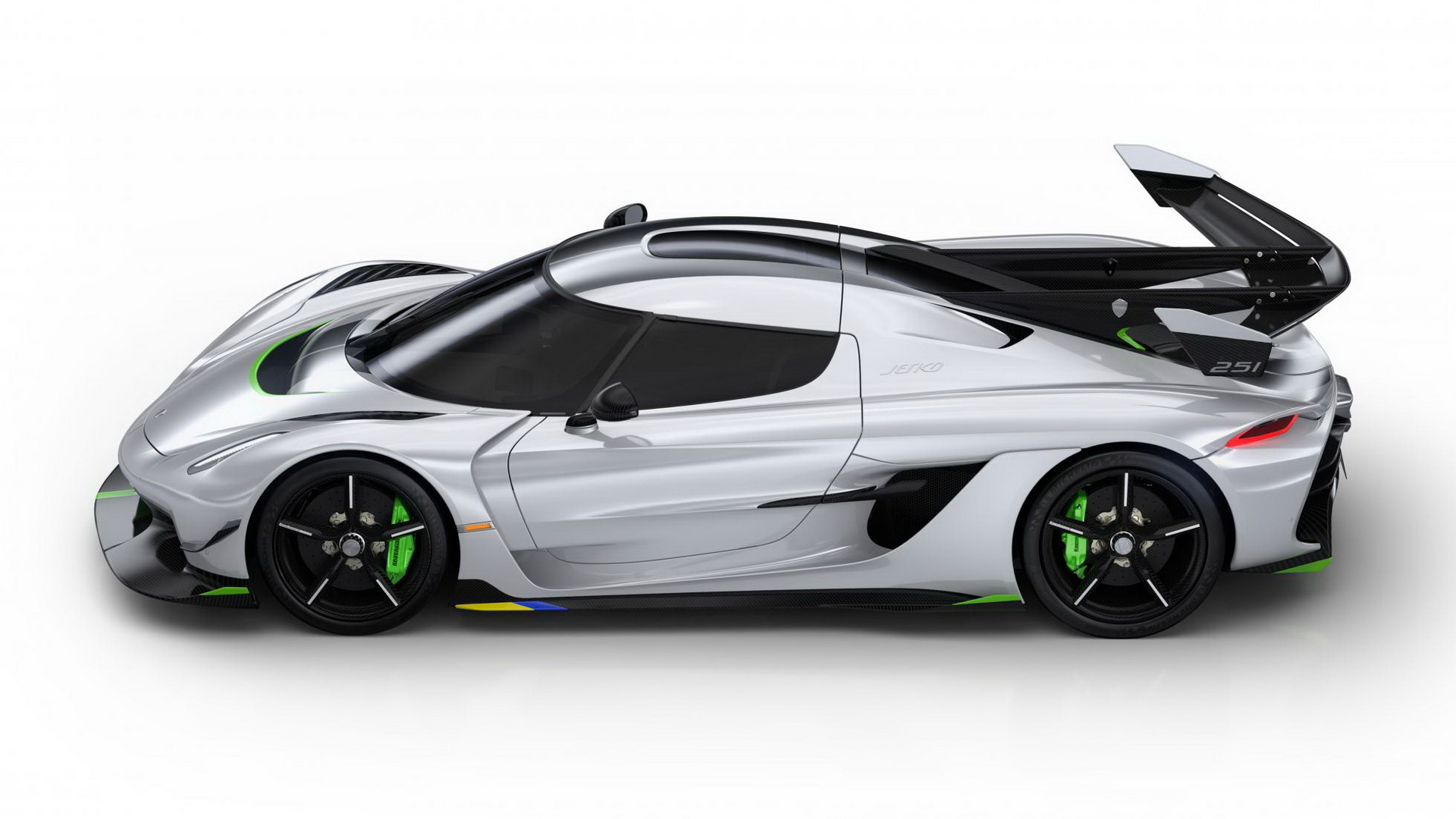 Koenigsegg-Jesko-05 Koenigsegg Stuns The World With New 300MPH Jesko Hypercar