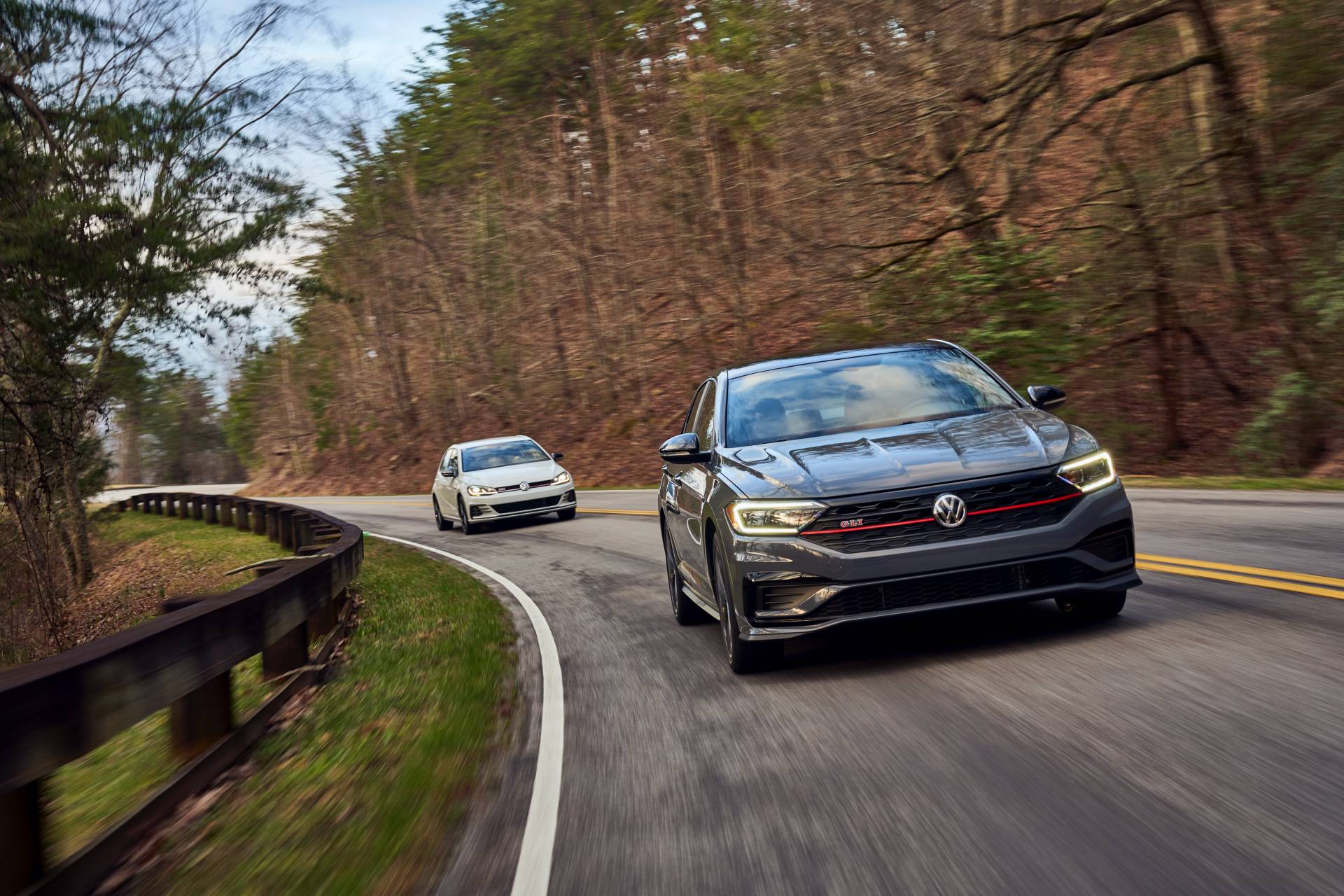 2019 VW Jetta GLI 35th Anniversary Edition 27 Huge 2019 VW Jetta GLI Gallery Helps You Choose Your Favorite Model