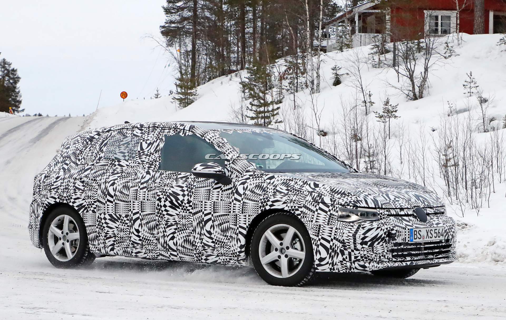 2020 VW Golf spy shots 5 2020 VW Golf Mk8 Insists On Camo Despite Being Caught Completely Undisguised