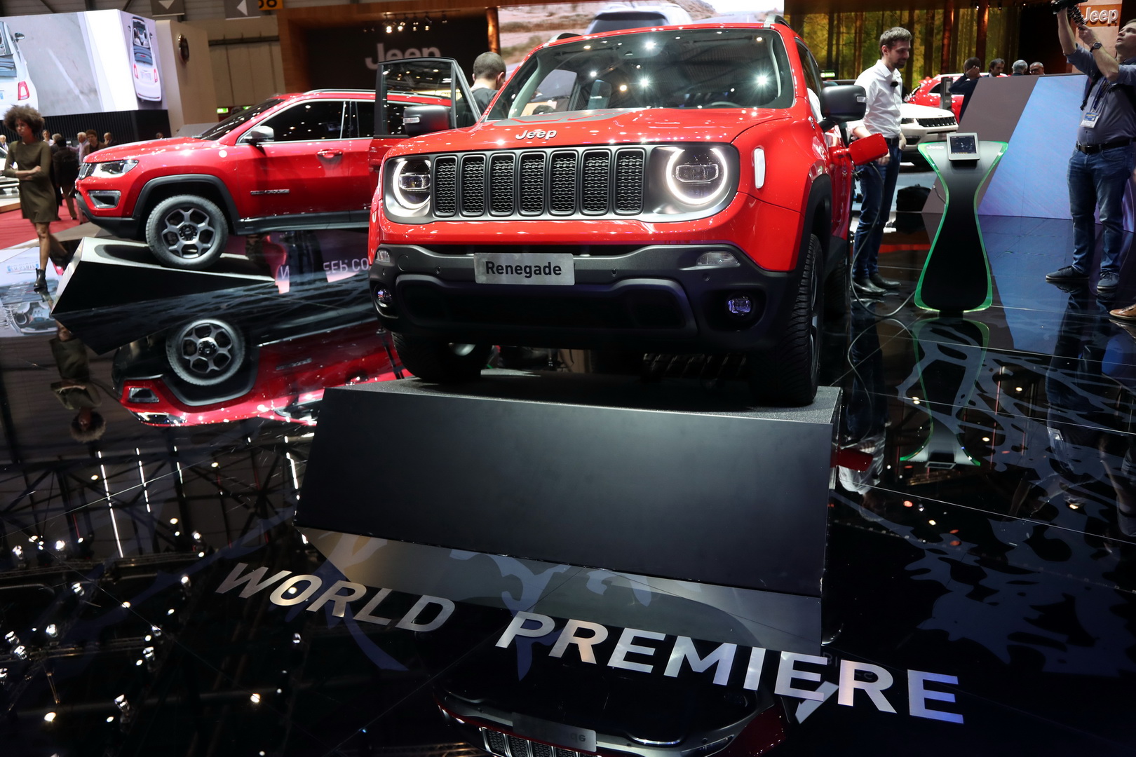 2019 jeep renegade compass phev 12 New Jeep Renegade And Compass Plug-In Hybrids With Up To 237HP