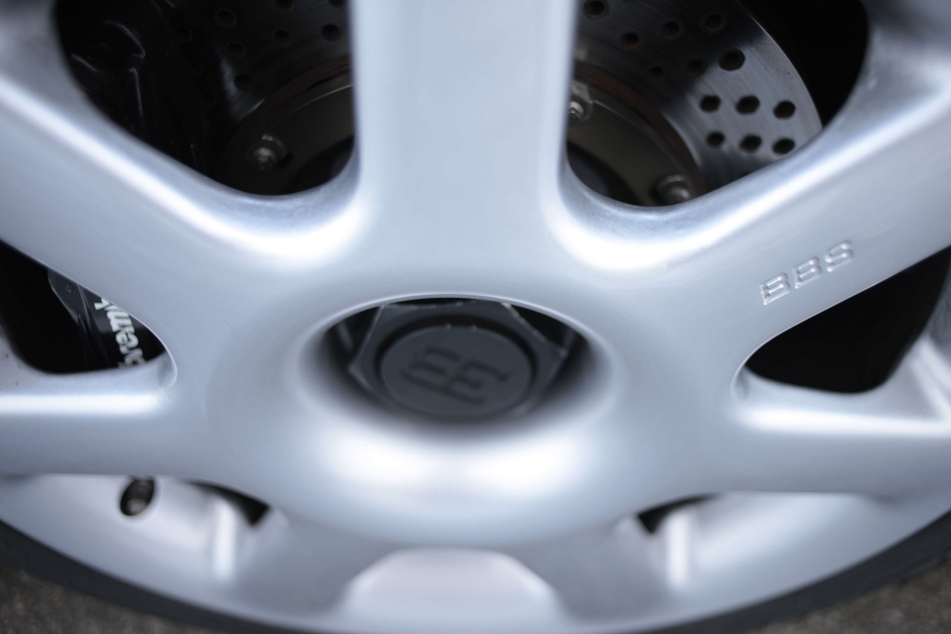 Bugatti-EB220-SS-13 Last EB110 SS Built By Bugatti Is Up For Sale, Any Takers?