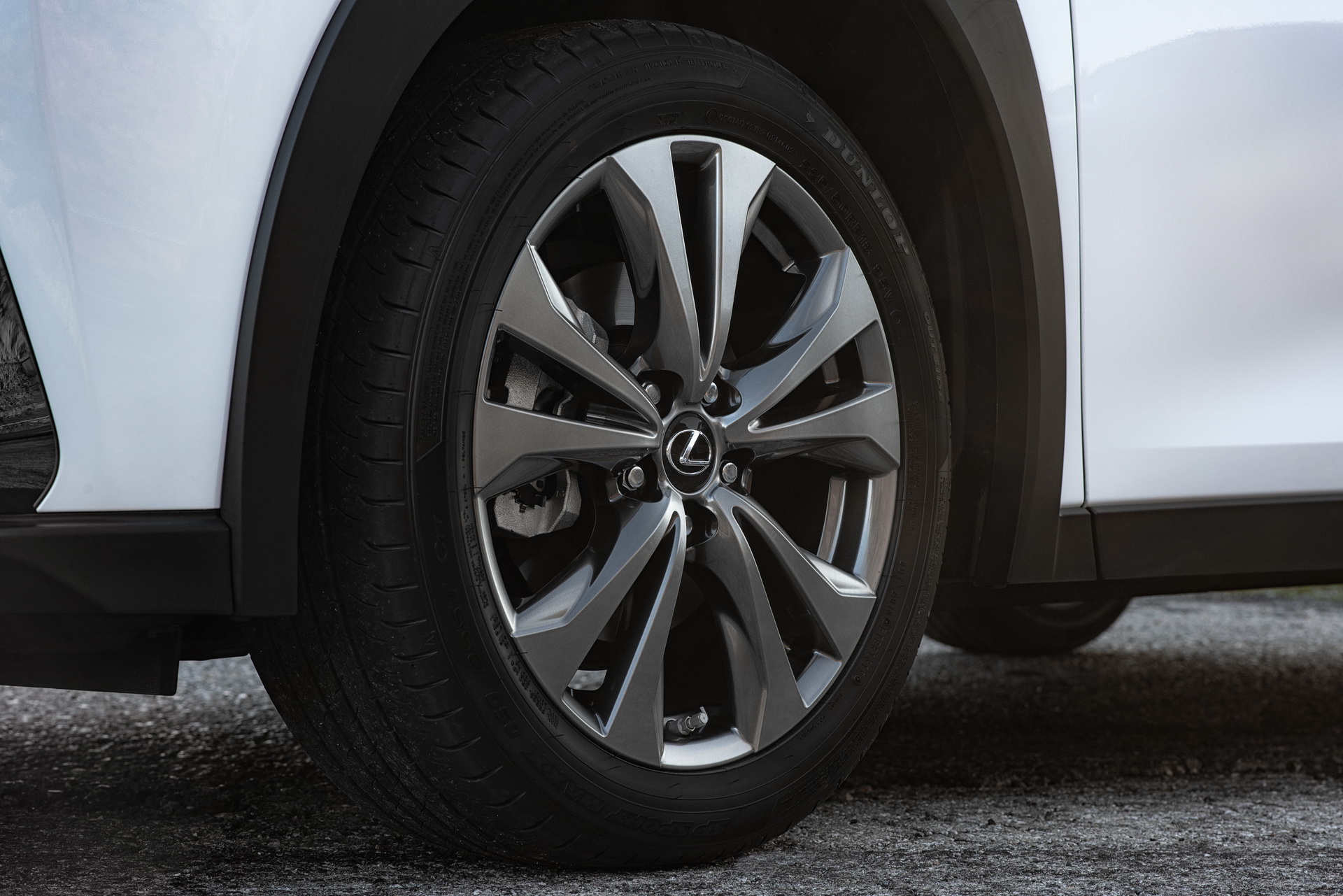 2019-lexus-ux-250h-57 Lexus Details Europe’s UX Subcompact SUV In Massive Gallery