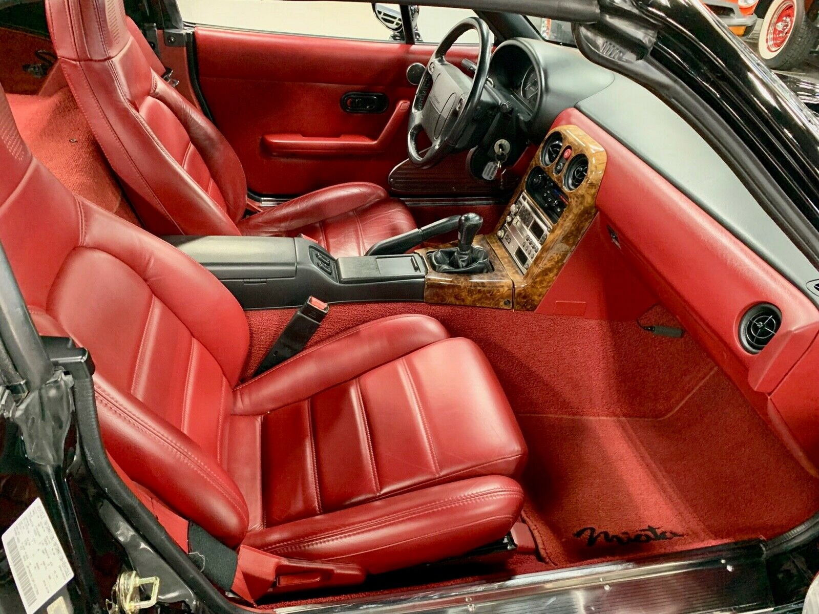 1993-Mazda-MX5-NA-10 This 9K-Mile 1993 Mazda MX-5 Has To Be One Of The Nicest NAs Left In The USA