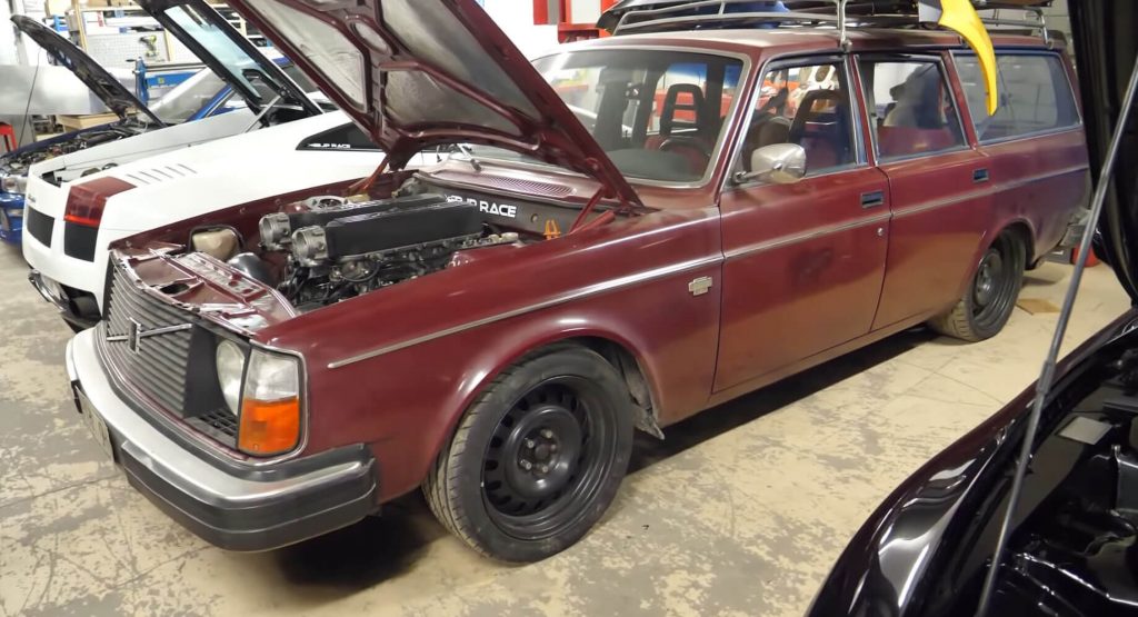  Holy Smokes! 44-Year Old Volvo 245 Gets A Lamborghini V10