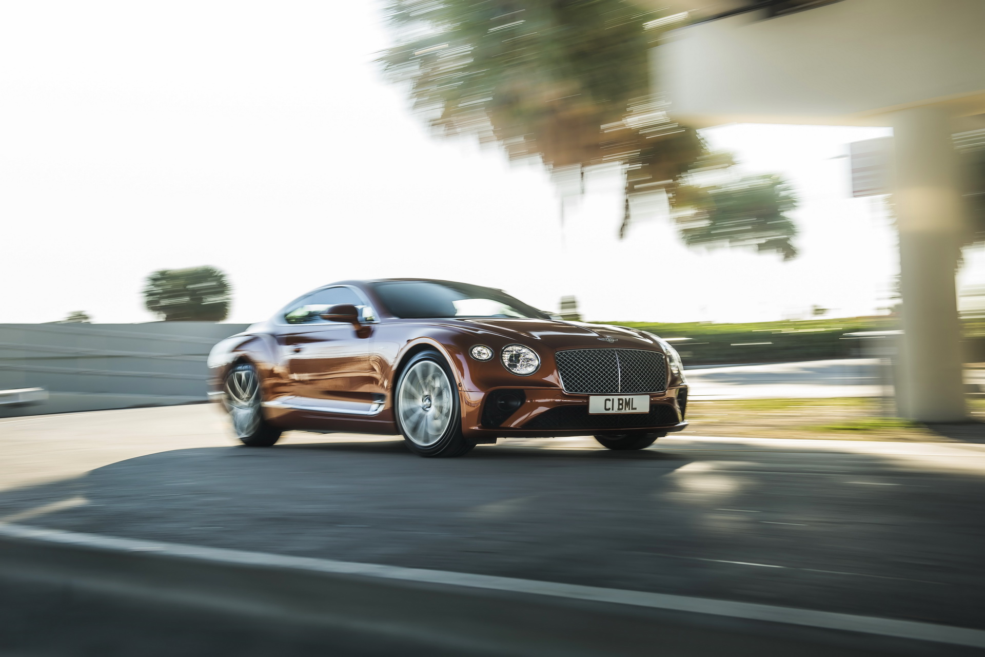 bentley continental gt v8 launched 3 Bentley Unveils Continental GT V8 Models With 542 HP On Tap