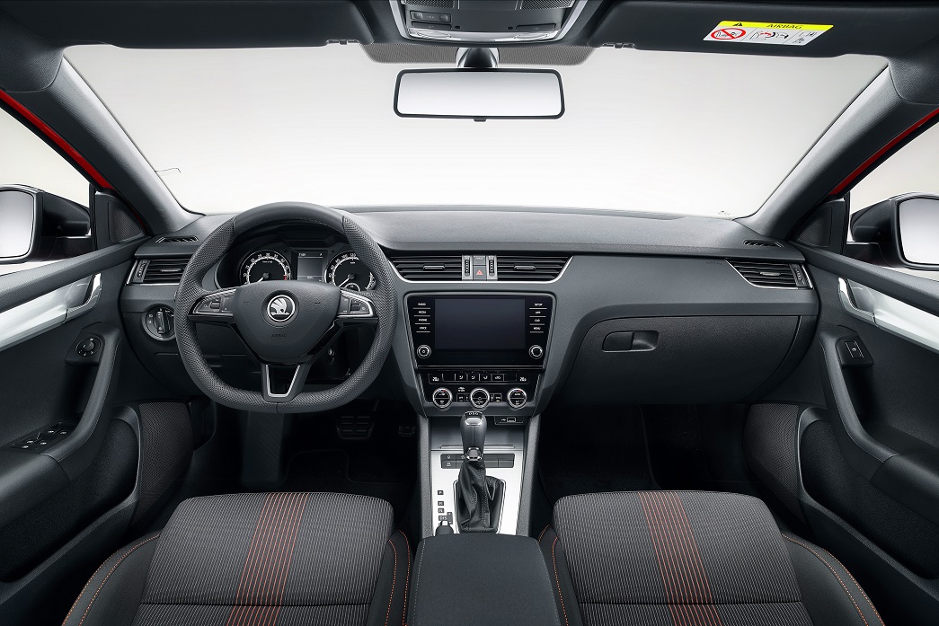 2019 skoda octavia sportline 6 Skoda Octavia SportLine Slots Under The vRS, Starts From £23,870