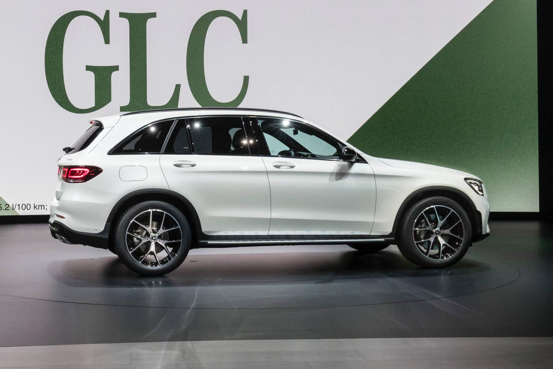 Mercedes-Benz GLC facelift at 2019 Geneva Motor Show 15 2020 Mercedes GLC Facelift Is A Firm Believer Of ‘If It Ain’t Broke, Don’t Fix It’