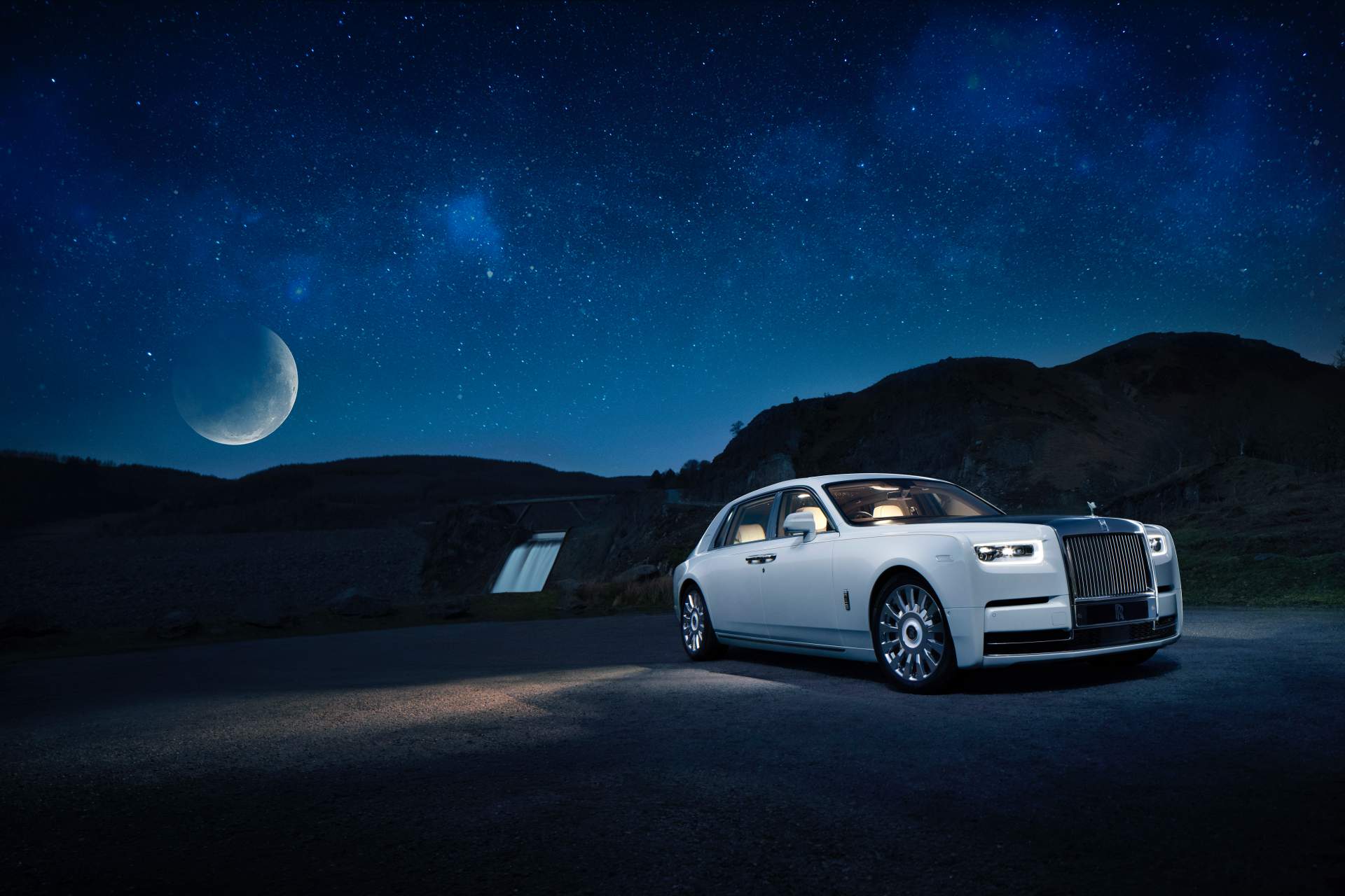 Rolls-Royce Phantom Tranquillity 10 Bespoke Rolls-Royce Phantom Brings Tranquillity To Bustling Geneva Show (Live Pics)