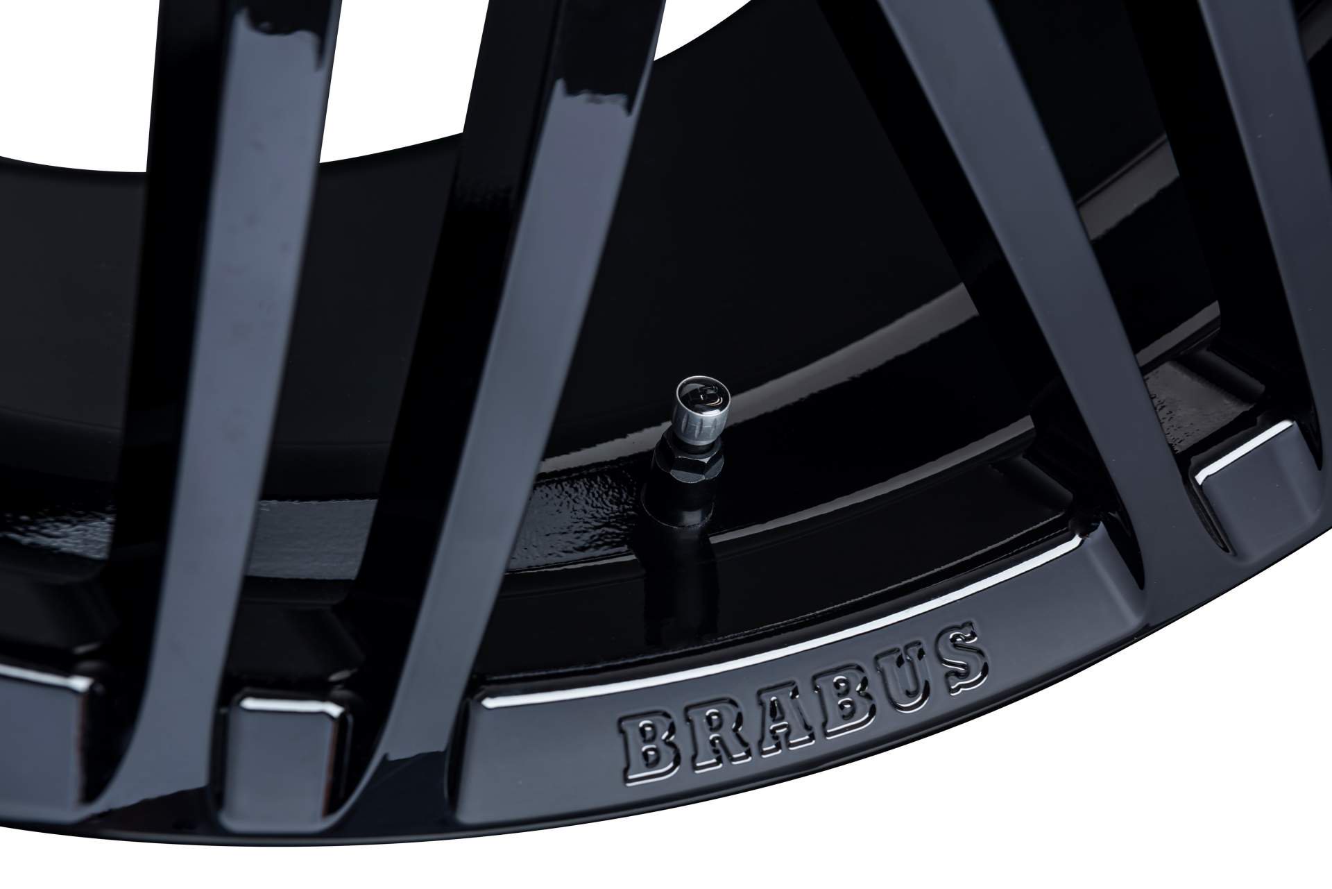 brabus cars geneva 2019 livepics 102 Brabus’ Newest Mercedes Stars Descend Upon The Swiss Alps