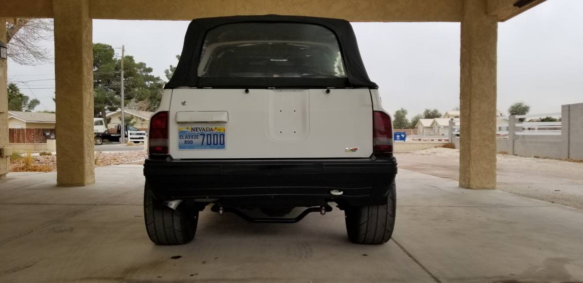 Geo-Tracker-Drag-5 This Geo Tracker Has A 6.0-liter V8 And Runs Sub-10-Second Quarter Miles