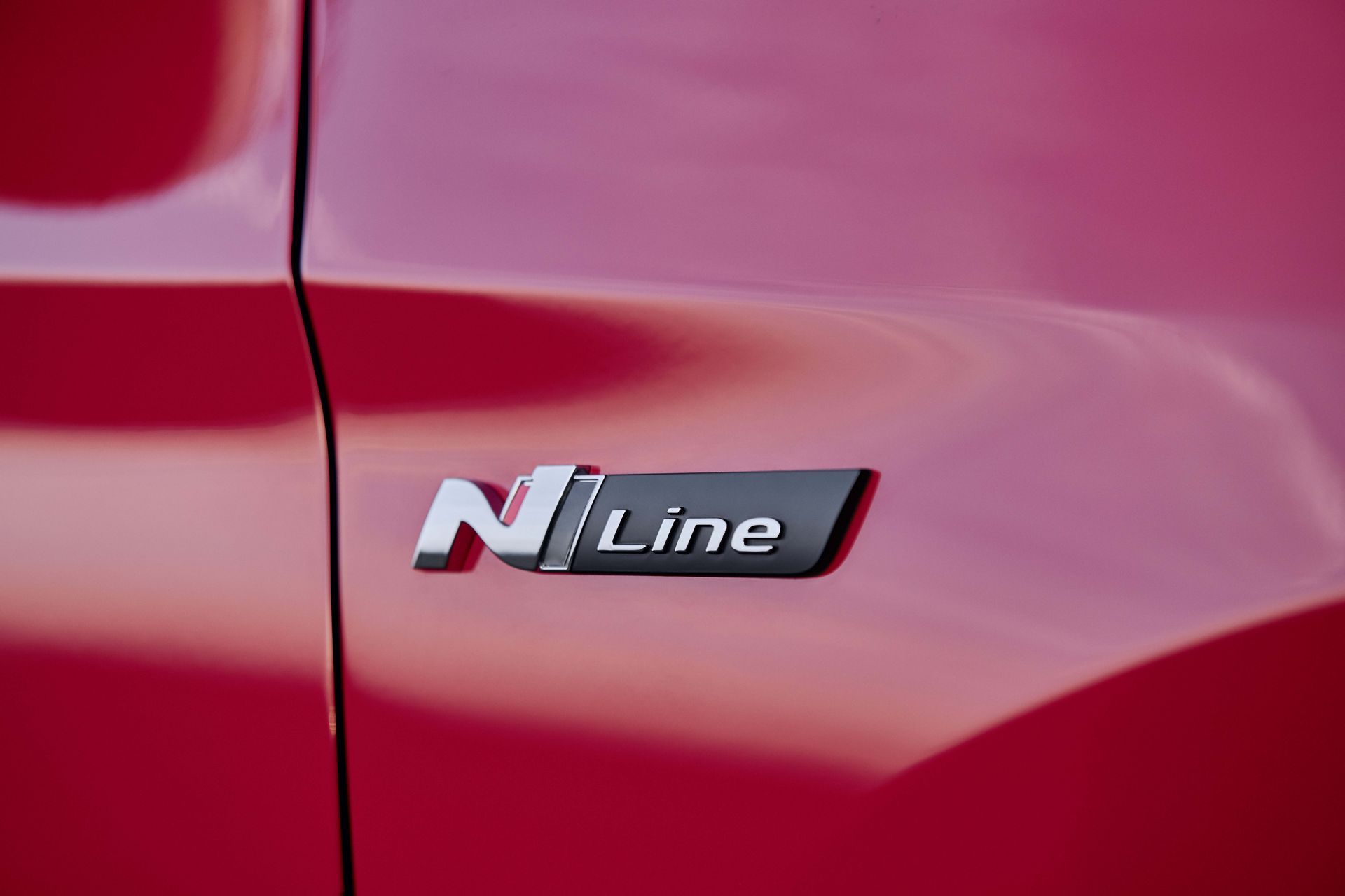 Hyundai-Tucson-N-Line-27 Hyundai Tucson N Line Wants You To Sit Up And Take Notice