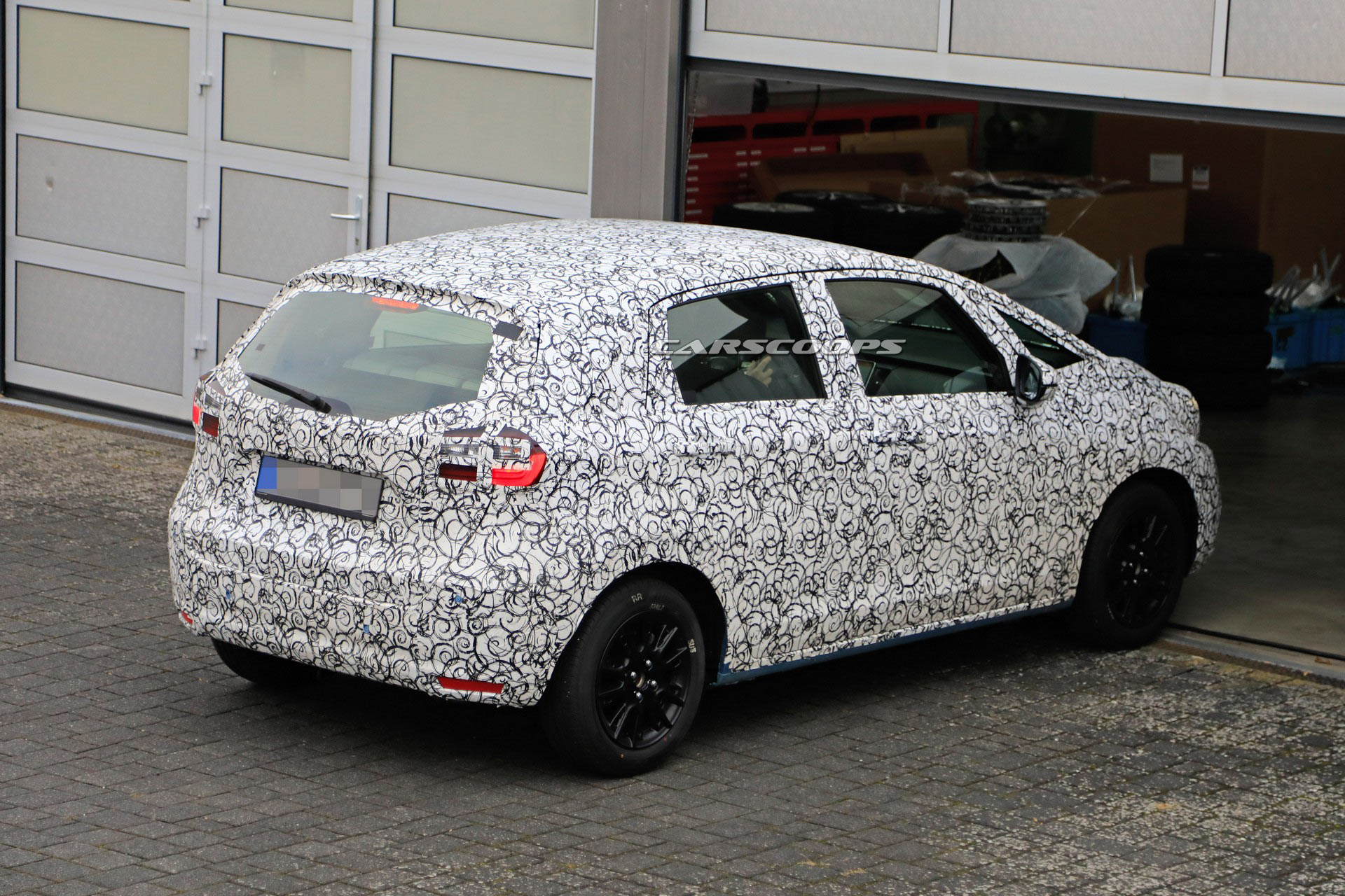 2020-Honda-Fit-25 2020 Honda Fit / Jazz Spied In Standard And Crossover Trims, Shows Off New Interior